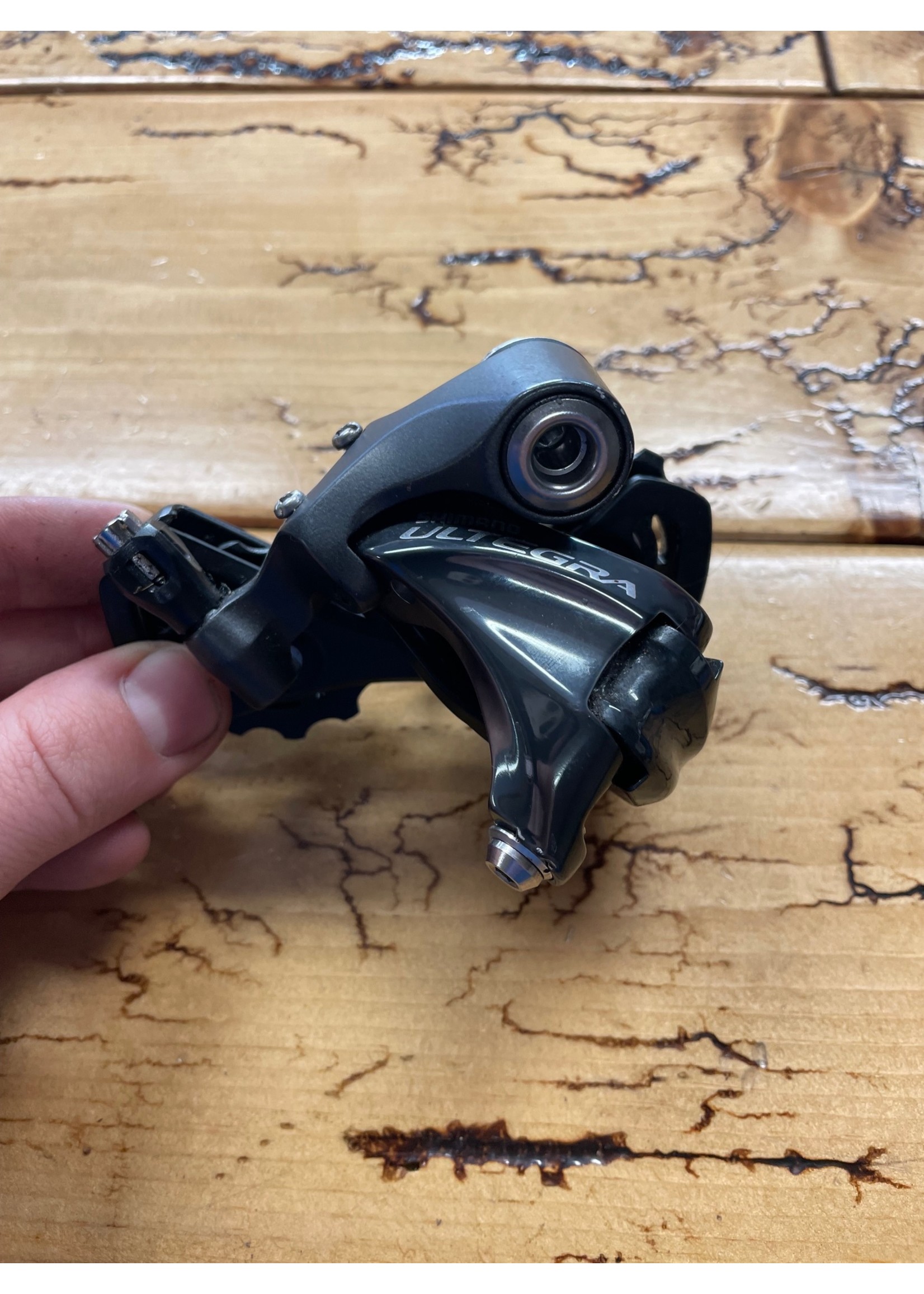Shimano Ultegra Rd-6800 Short Cage Rear 