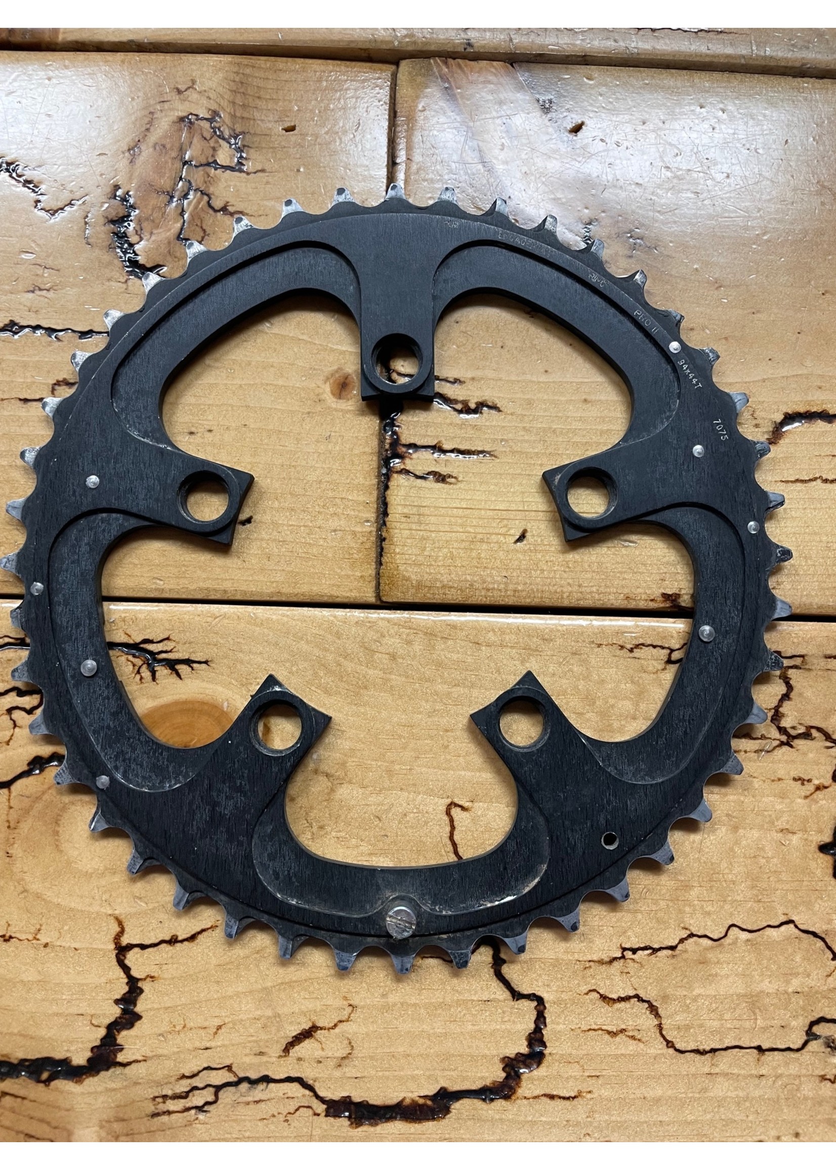 QBP QBP Engagement Ring Pro II 44 Tooth 94BCD Chainring