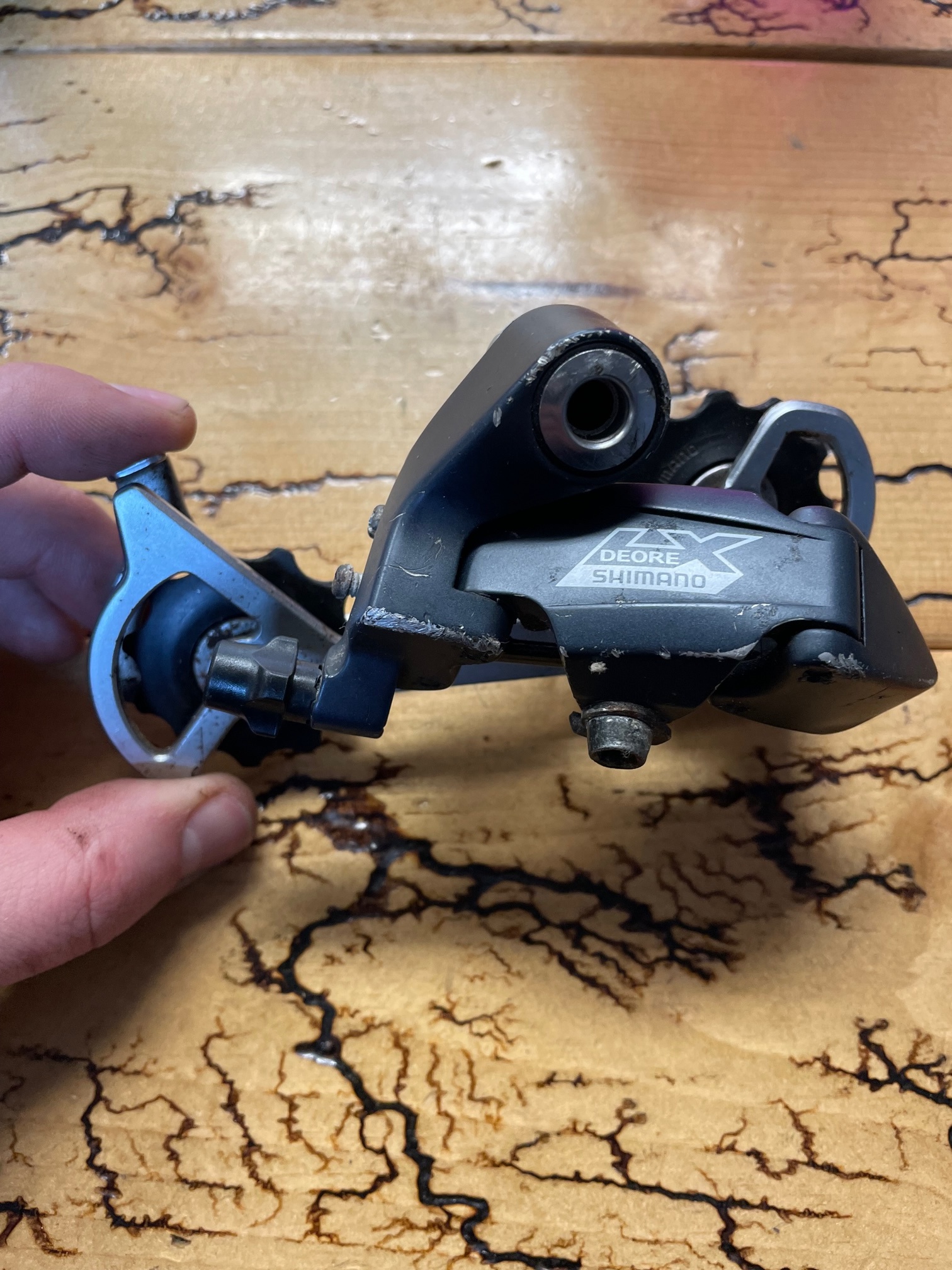 compare shimano derailleurs