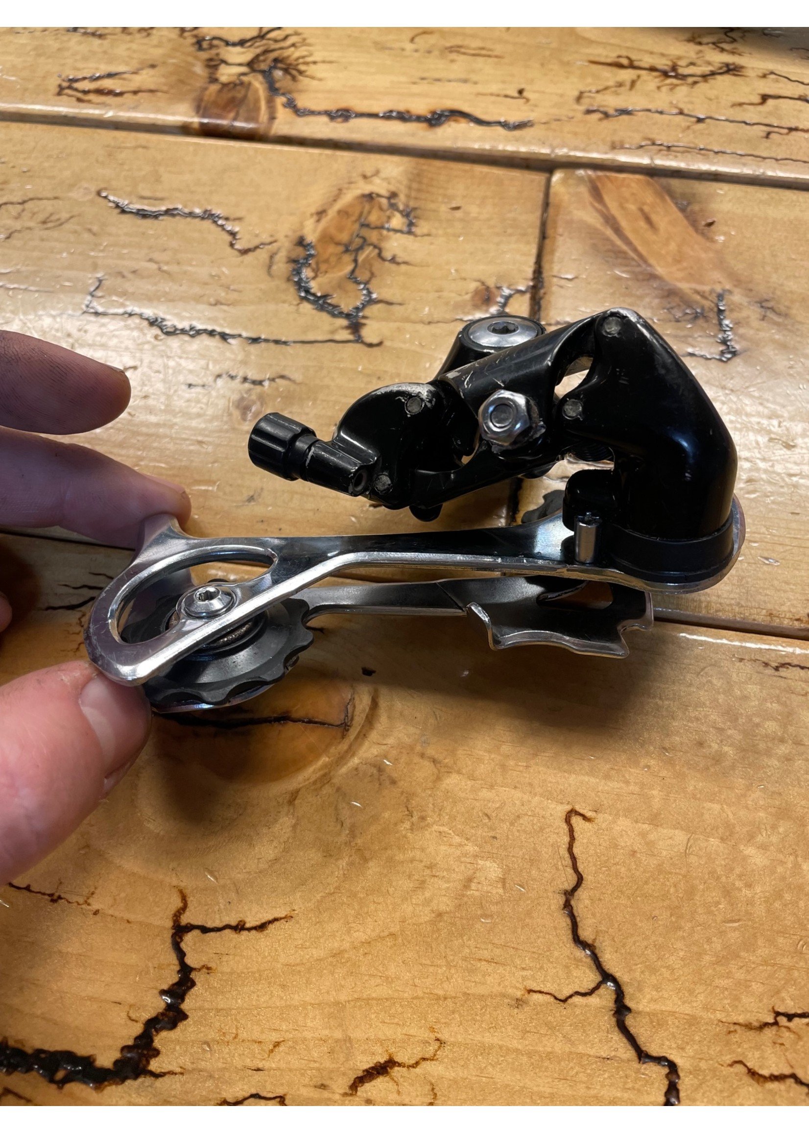 SHIMANO Shimano Deore LX RD-M560 Rear Derailleur