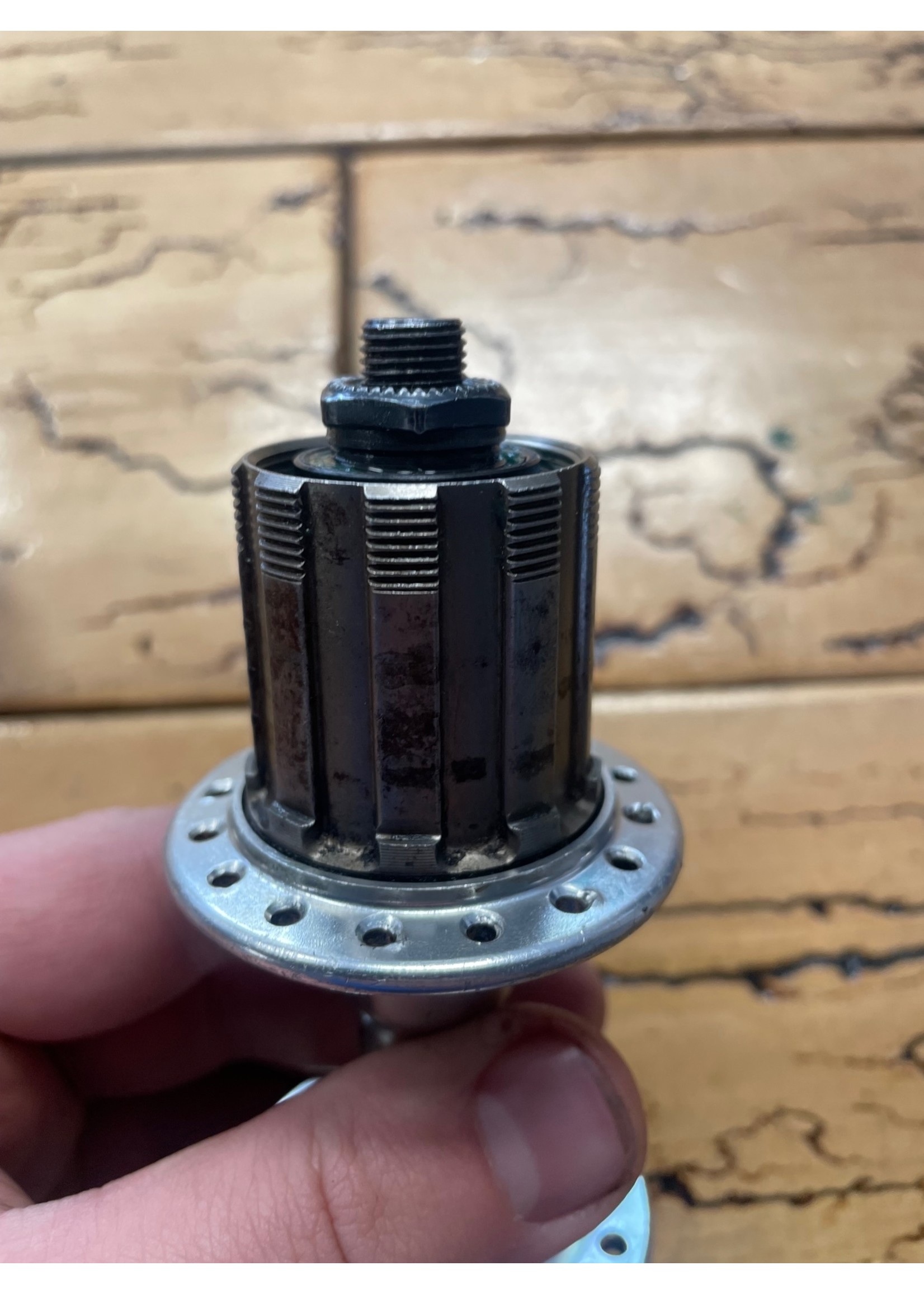 SHIMANO Shimano Deore DX M650 32 Hole Hub Set