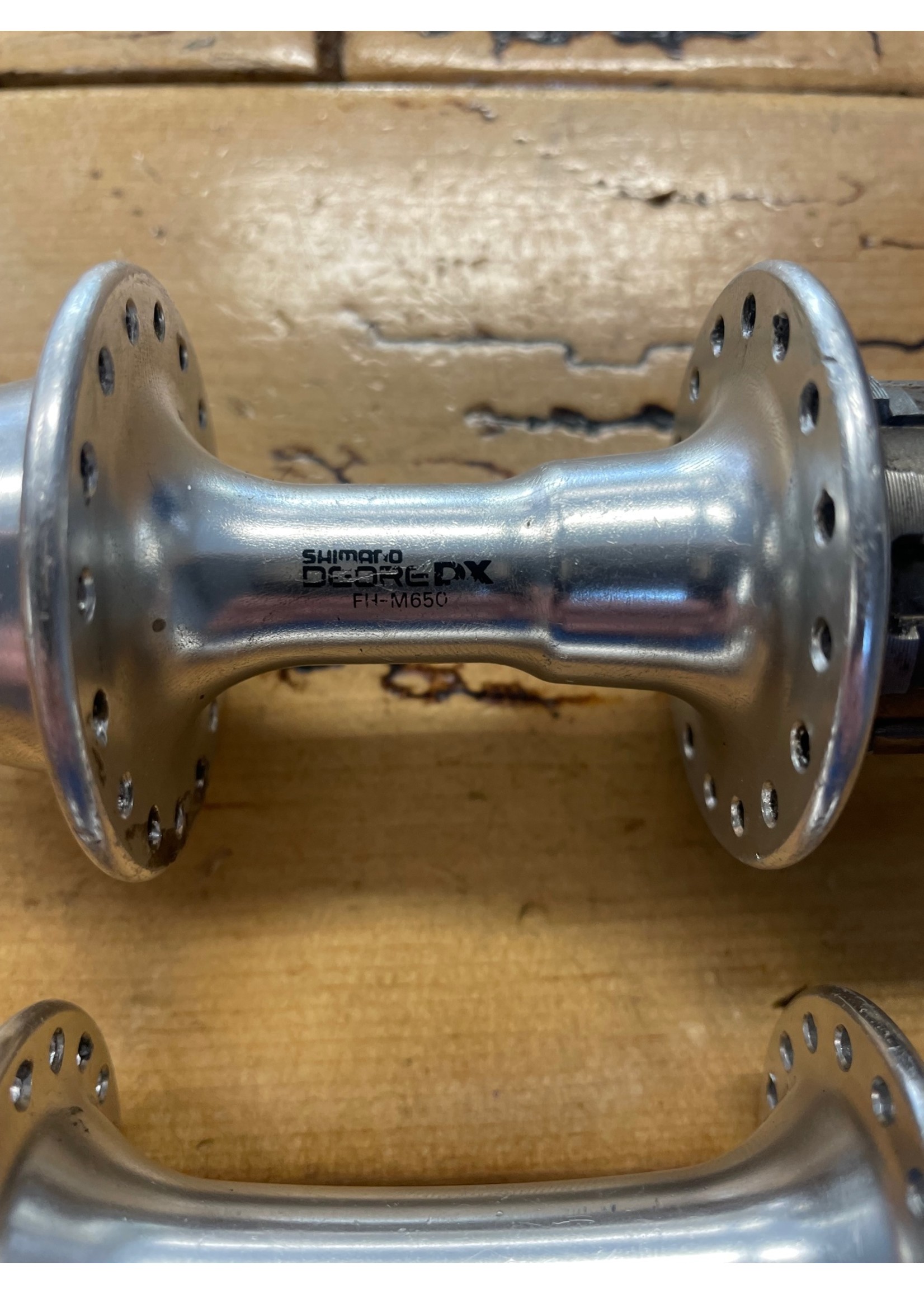 SHIMANO Shimano Deore DX M650 32 Hole Hub Set