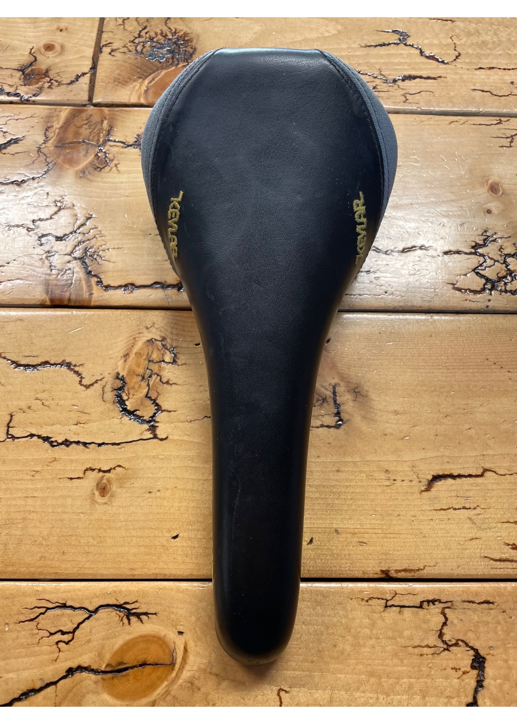 Topo KT Kevlar Titanium Rail Saddle Gringineer Cycles