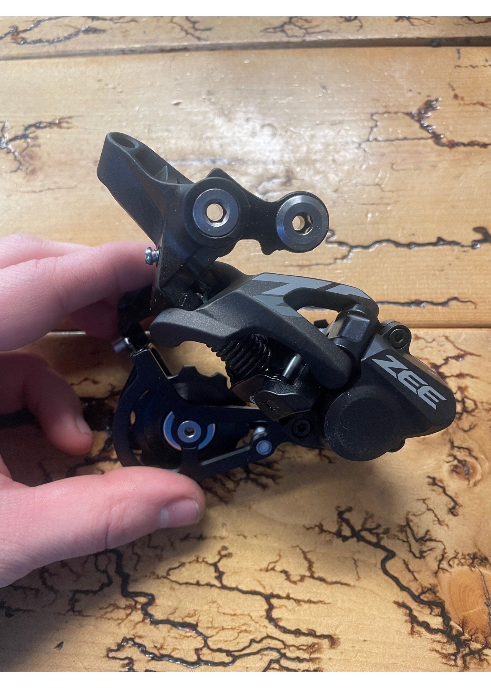 Shimano Zee RD-M640-SS Short Cage 10 Speed Rear Derailleur - Gringineer  Cycles