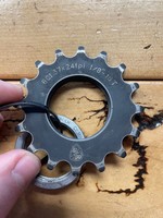 All-City All City 16 Tooth 1/8" Single Speed Cog and Lockring