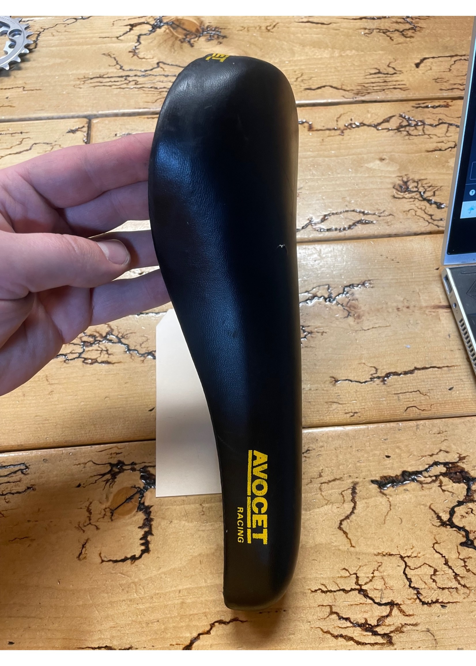 Avocet Racing Yellow Logos Saddle