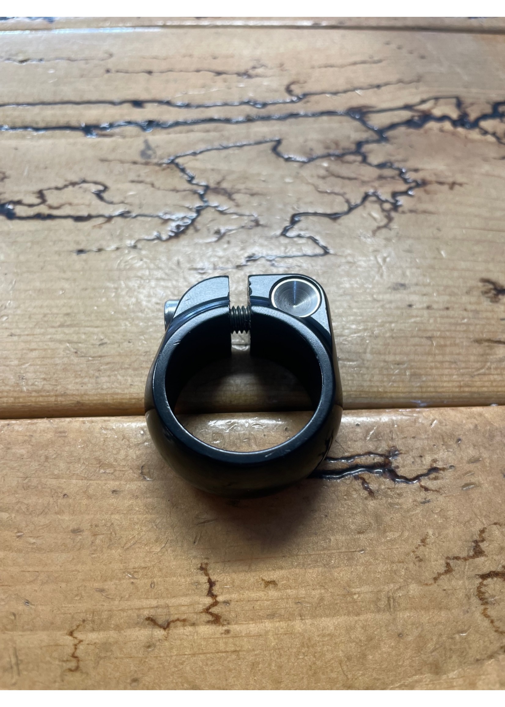 Salsa Salsa 28.6mm Black Lip Lock Seat Post Clamp
