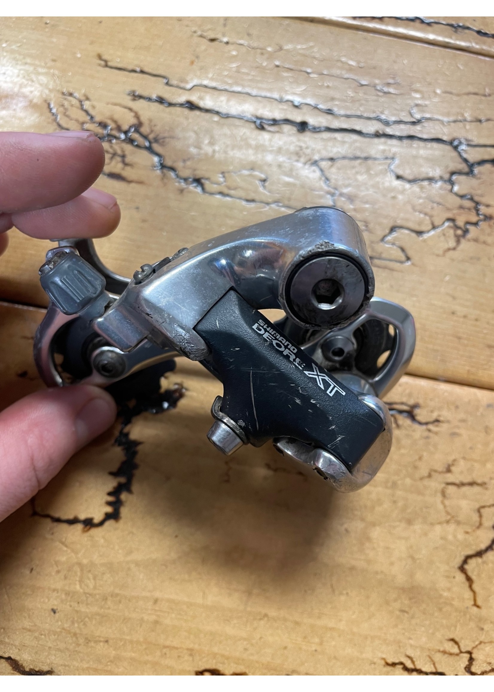 SHIMANO Shimano Deore XT RD-M739 Short Cage Rear Derailleur