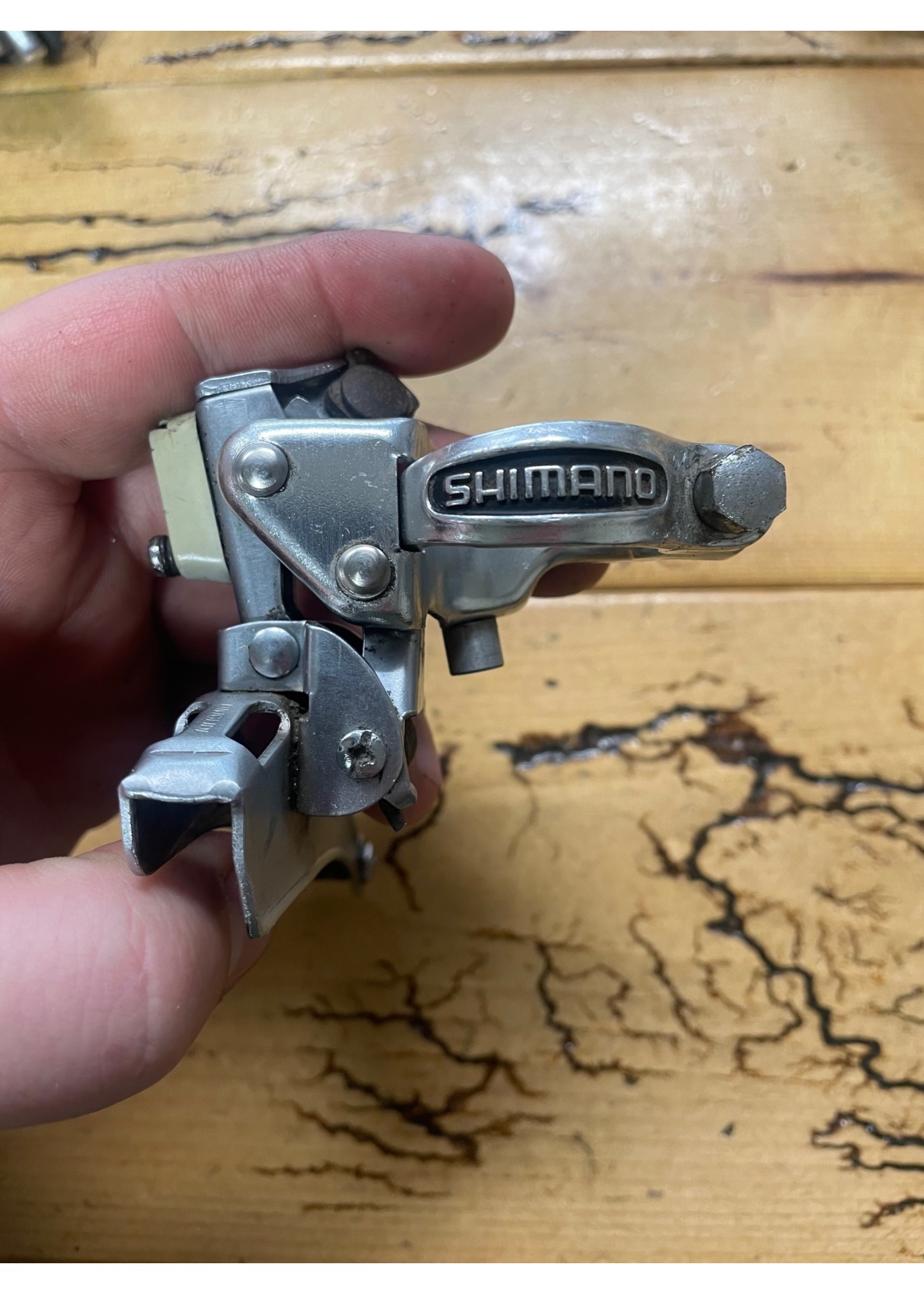 Shimano 600 FD-6100 Front Derailleur - Gringineer Cycles Shimano 600 FD-6100 Front Derailleur - Gringineer Cycles