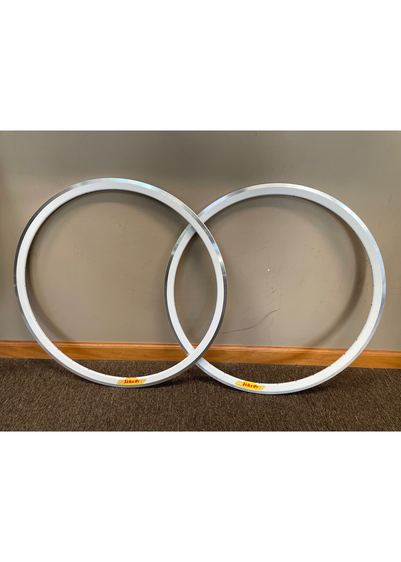 Velocity White Deep V 700c 32 Hole Rims Set Of 2