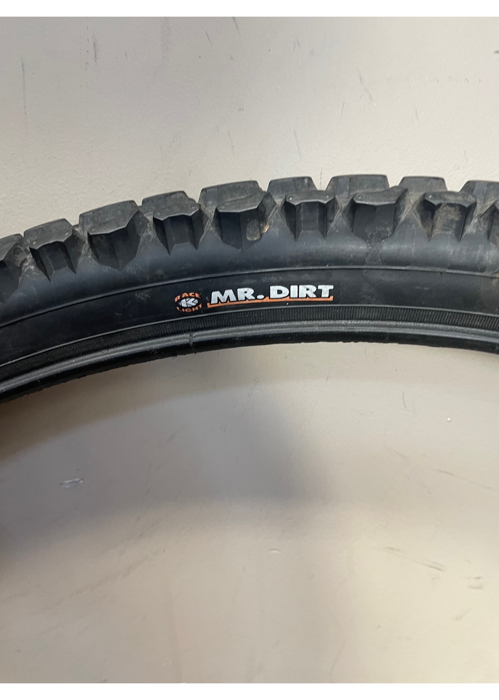 Kona Kona Mr.Dirt and The Cleaner 26 Inch Tire Set