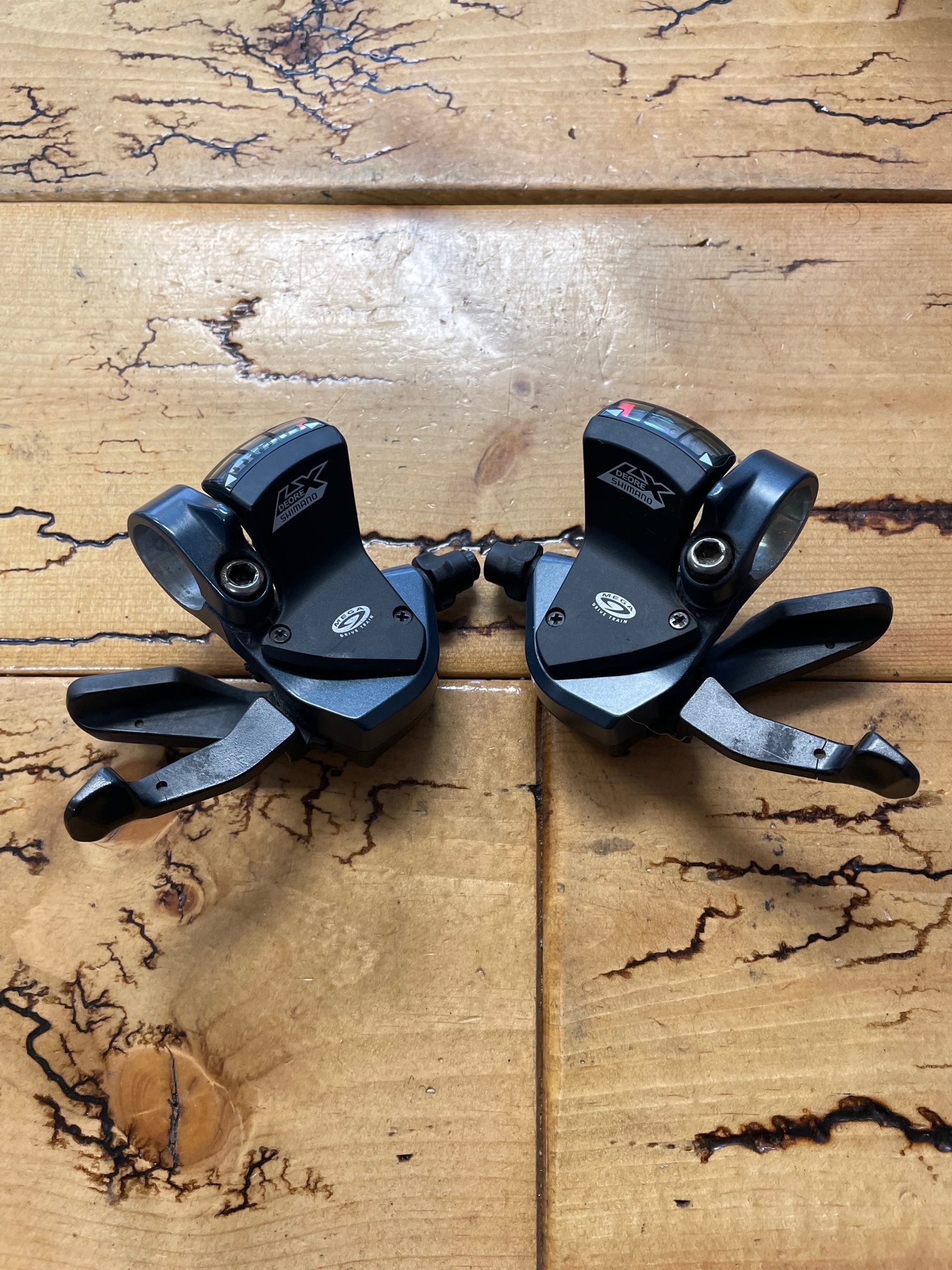 Shimano Deore LX SL-M570 Shifter Set - Gringineer Cycles Shimano Deore LX SL-M570 Shifter Set - Gringineer Cycles