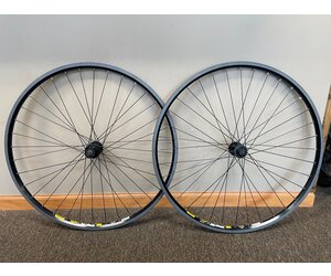 MAVIC MONTHLERY ROUTE×SHIMANO600 スプロケット付 MAVIC MONTHLERY ROUTE×SHIMANO600 スプロケット付