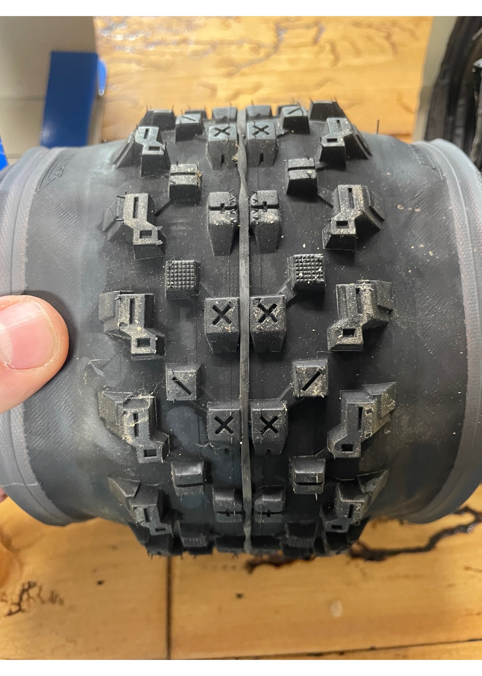 Panaracer Rampage 26x2.35 Folding Bead Tire