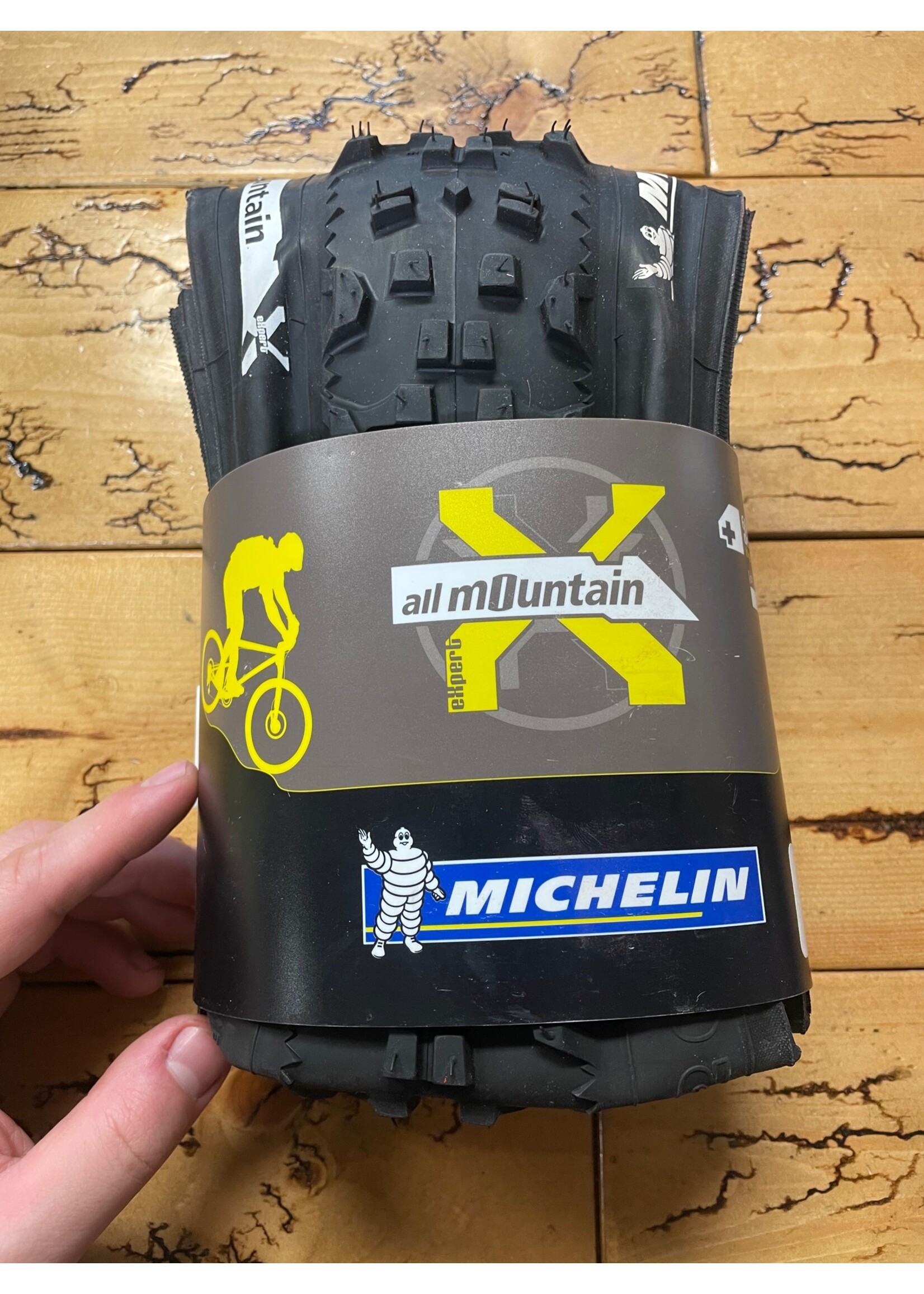 Michelin Michelin All Mountain 26x2.20 Tire