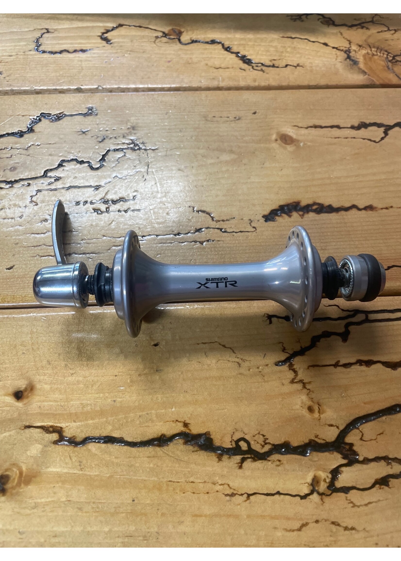 Shimano XTR HB-M900 32 Hole Front Hub With Skewer - Gringineer Cycles