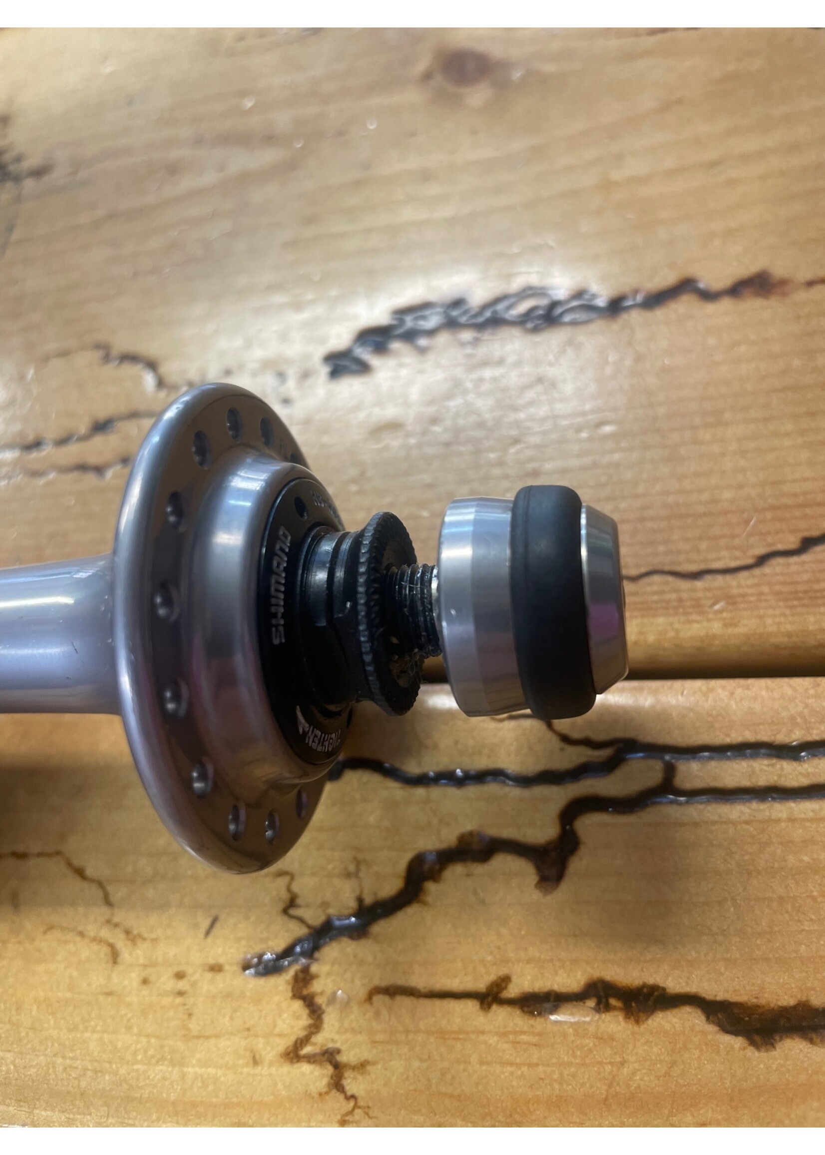 Shimano XTR HB-M900 32 Hole Front Hub With Skewer - Gringineer Cycles