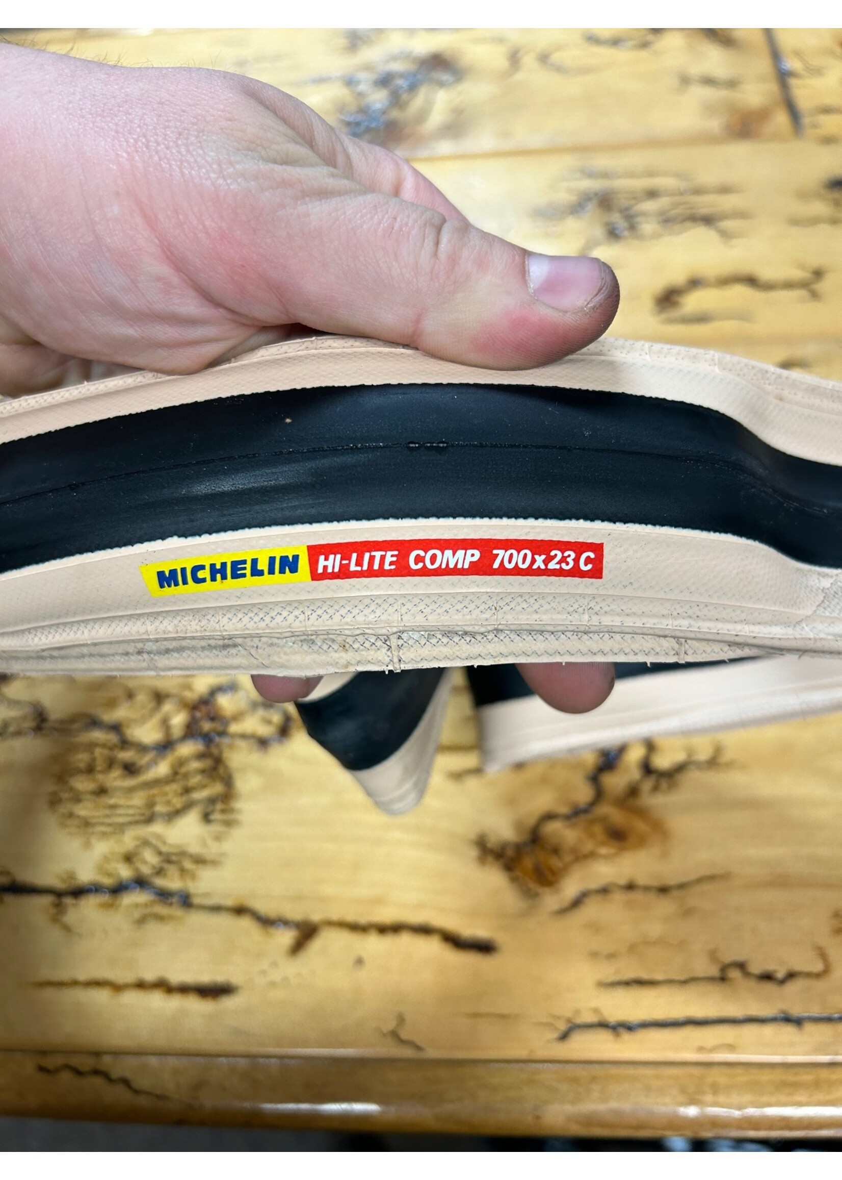 Michelin Michelin Hi Lite Comp 700x23 Tire