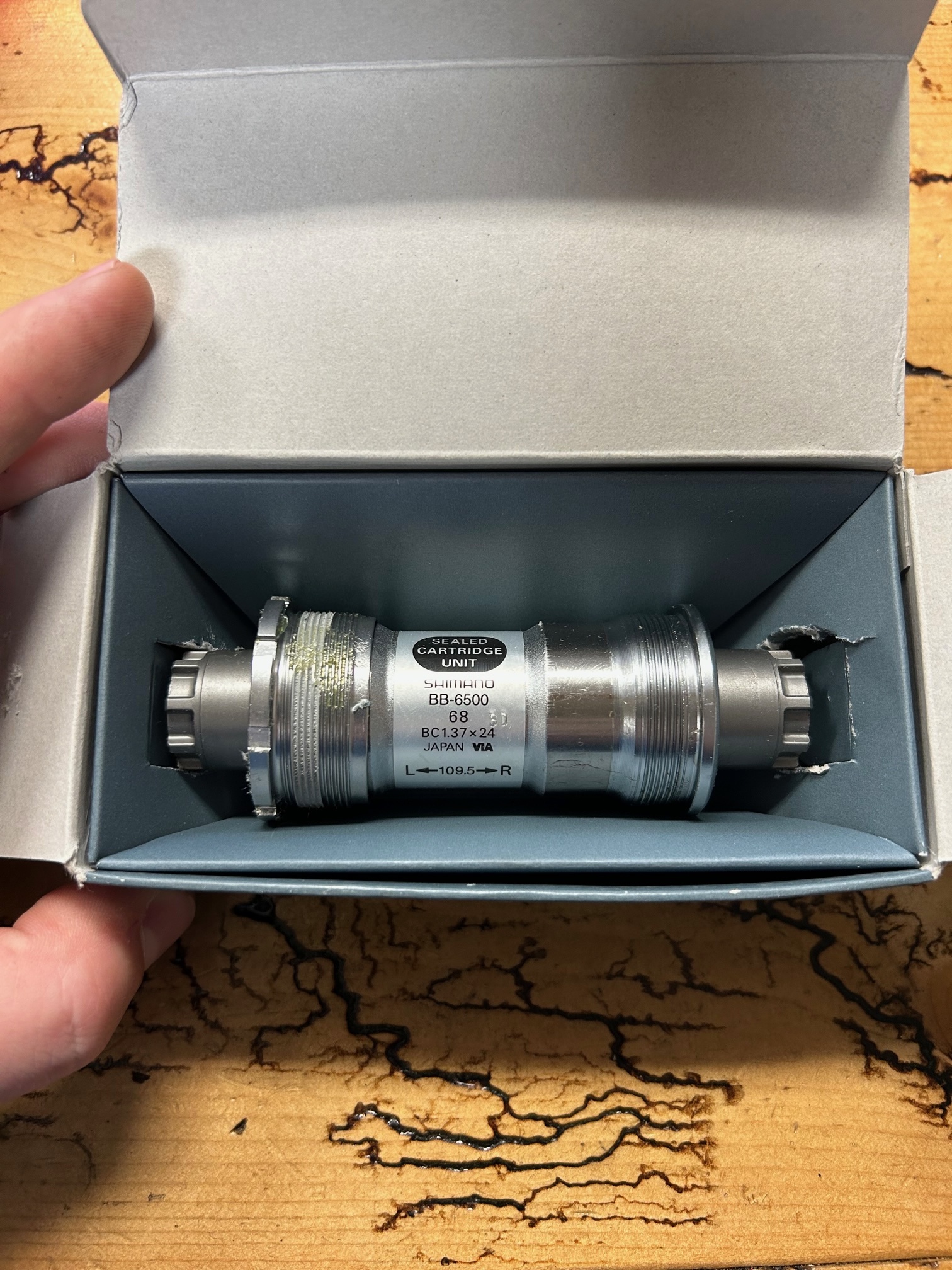 Shimano Ultegra BB-6500 109mm Octalink V1 Bottom Bracket NOS Shimano Ultegra BB-6500 109mm Octalink V1 Bottom Bracket NOS
