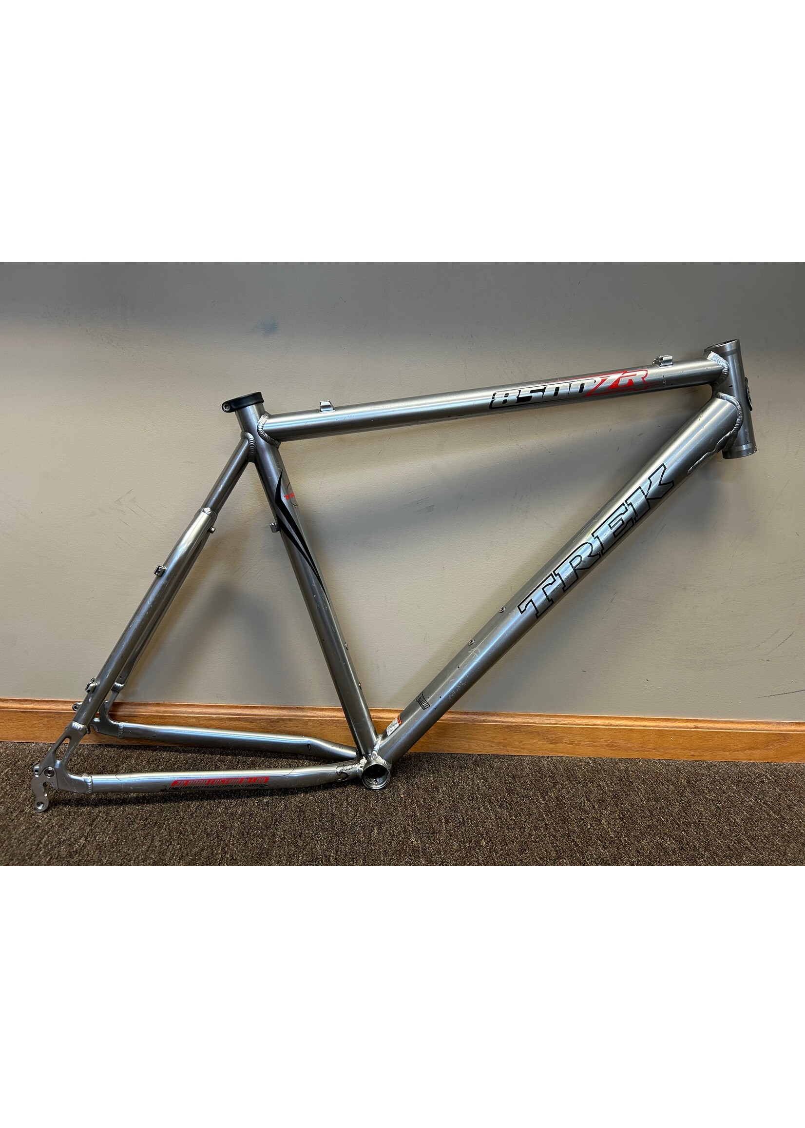 Trek 2006 21.5" Trek 8500ZR Frame