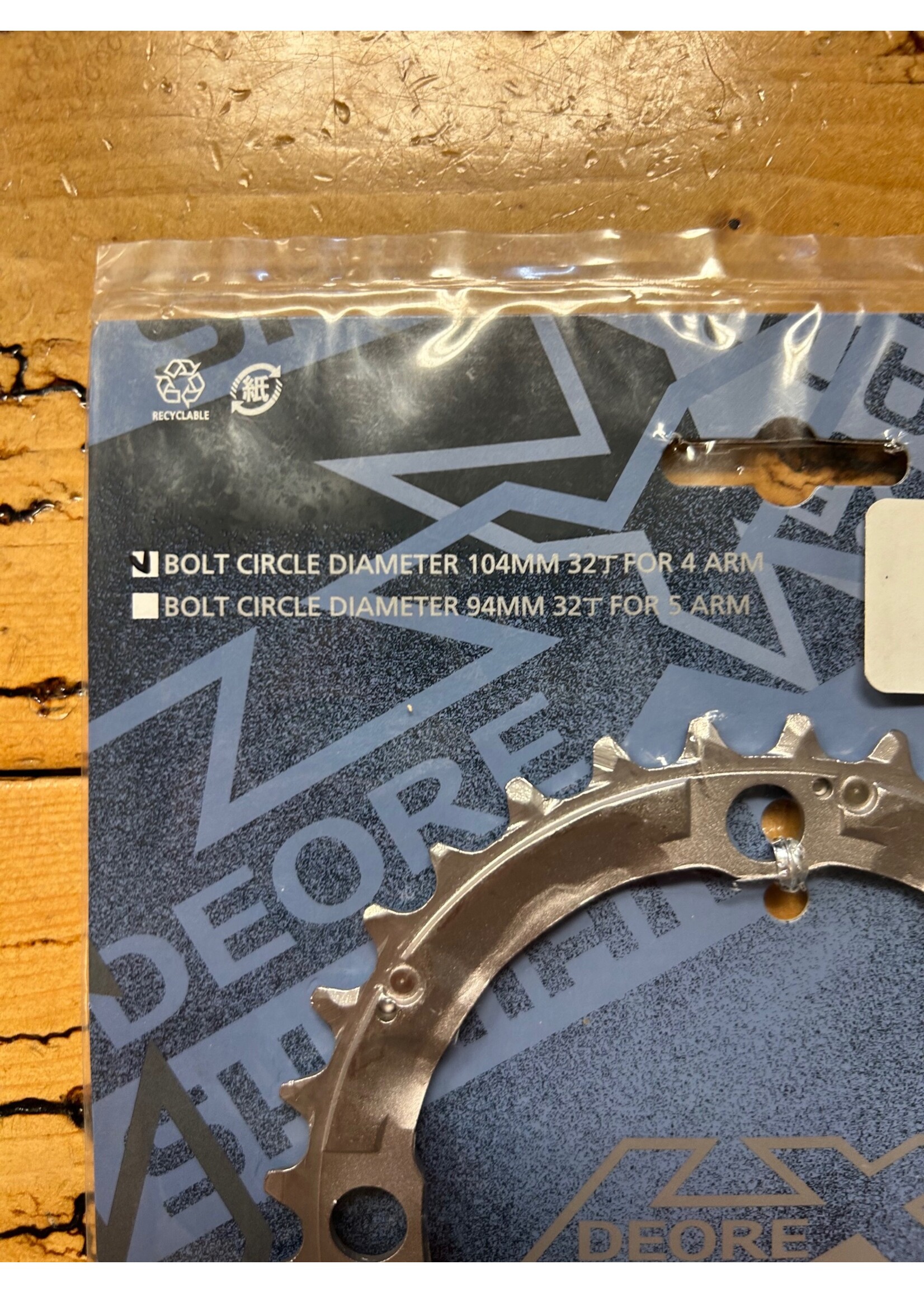 SHIMANO Shimano Deore LX 32 Tooth 104 BCD 9 Speed Chainring NOS