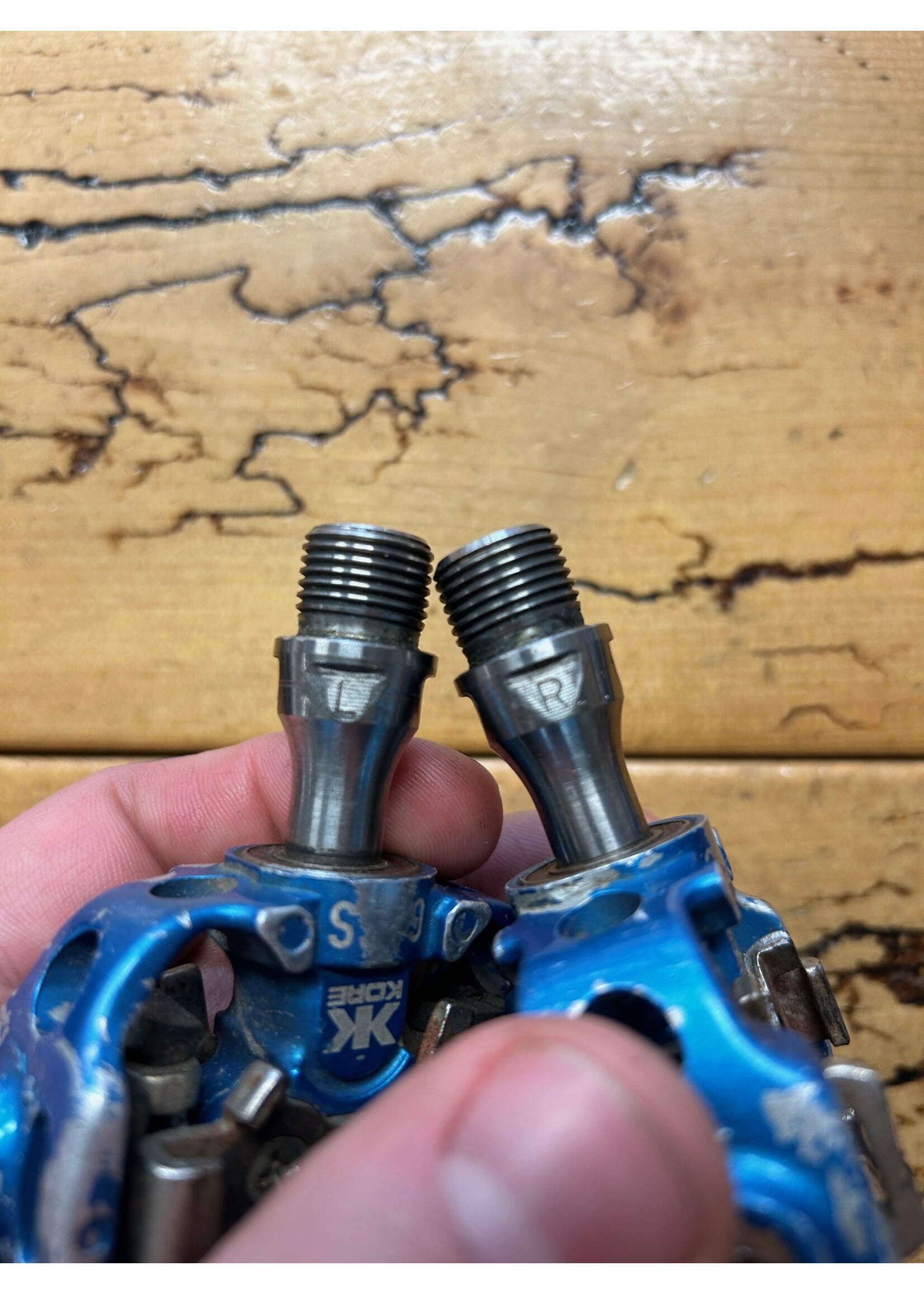Kore Kore G.A.S.S Clipless Titanium Spindle Mountain Bike Pedals