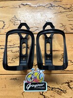 Specialized Specialized Black Vintage Plastic Water Bottle Cages Set Of 2