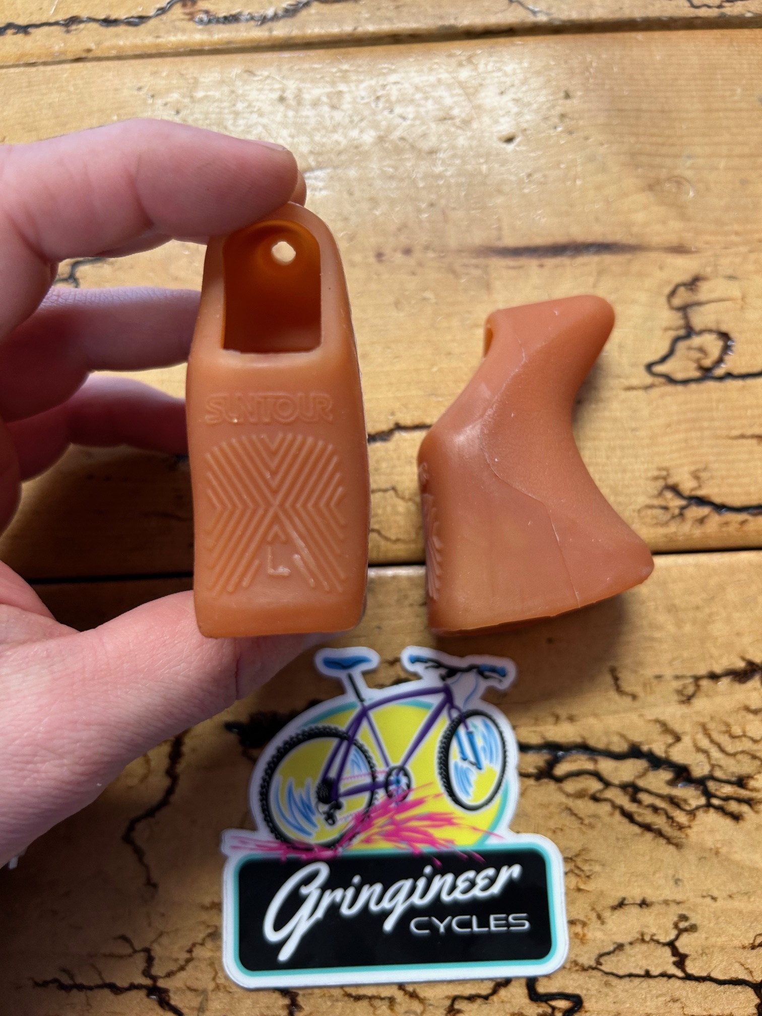 Suntour Superbe Pro Ergonomic Brake Lever Hoods CB200 NOS Gringineer