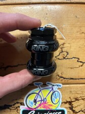Chris King 1 Inch GripNut Black Sotto Voce Headset Chris King 1 Inch GripNut Black Sotto Voce Headset