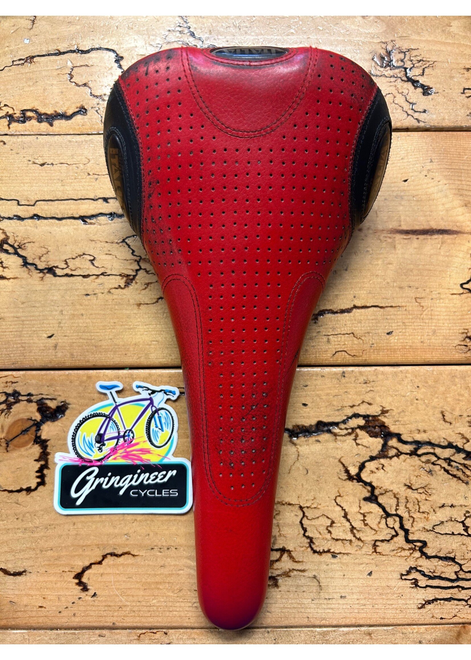 SELLE ITALIA Selle Italia Flite Red / Black Saddle