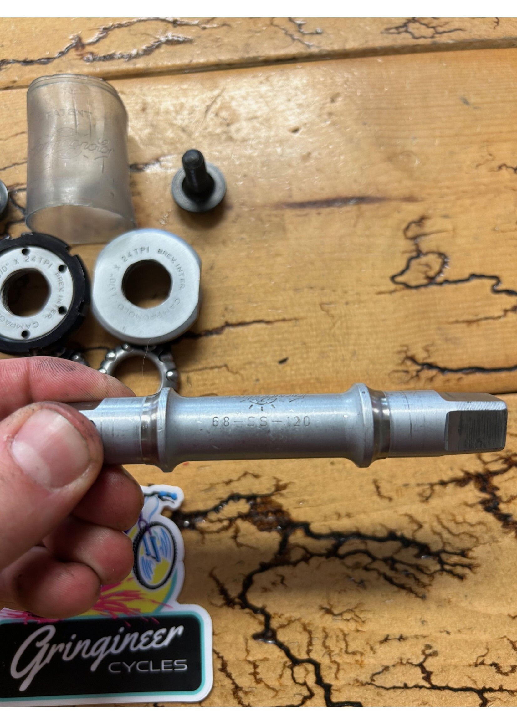 Campagnolo Campagnolo 112x68 English Threaded Square Taper Bottom Bracket