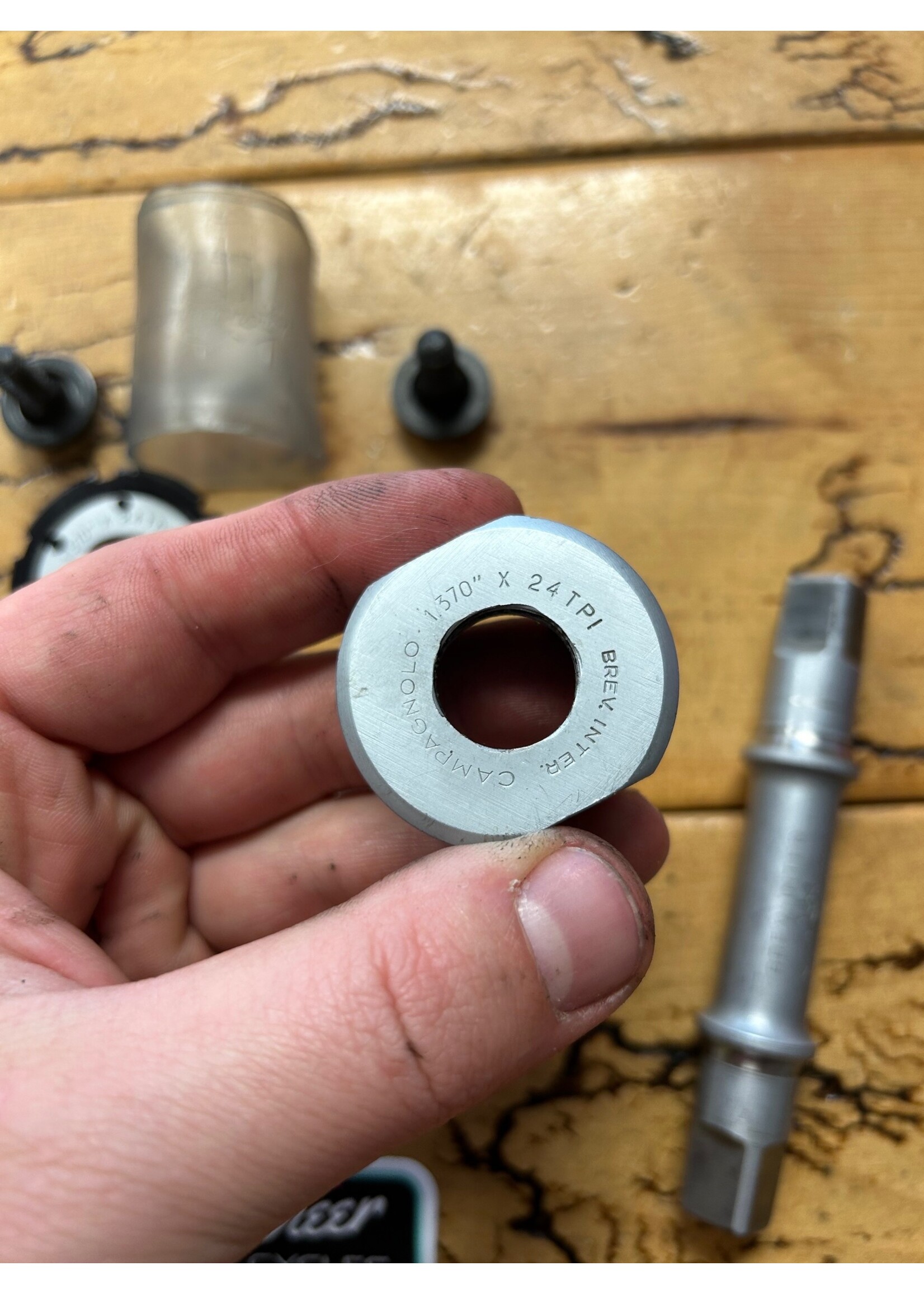 Campagnolo Campagnolo 112x68 English Threaded Square Taper Bottom Bracket