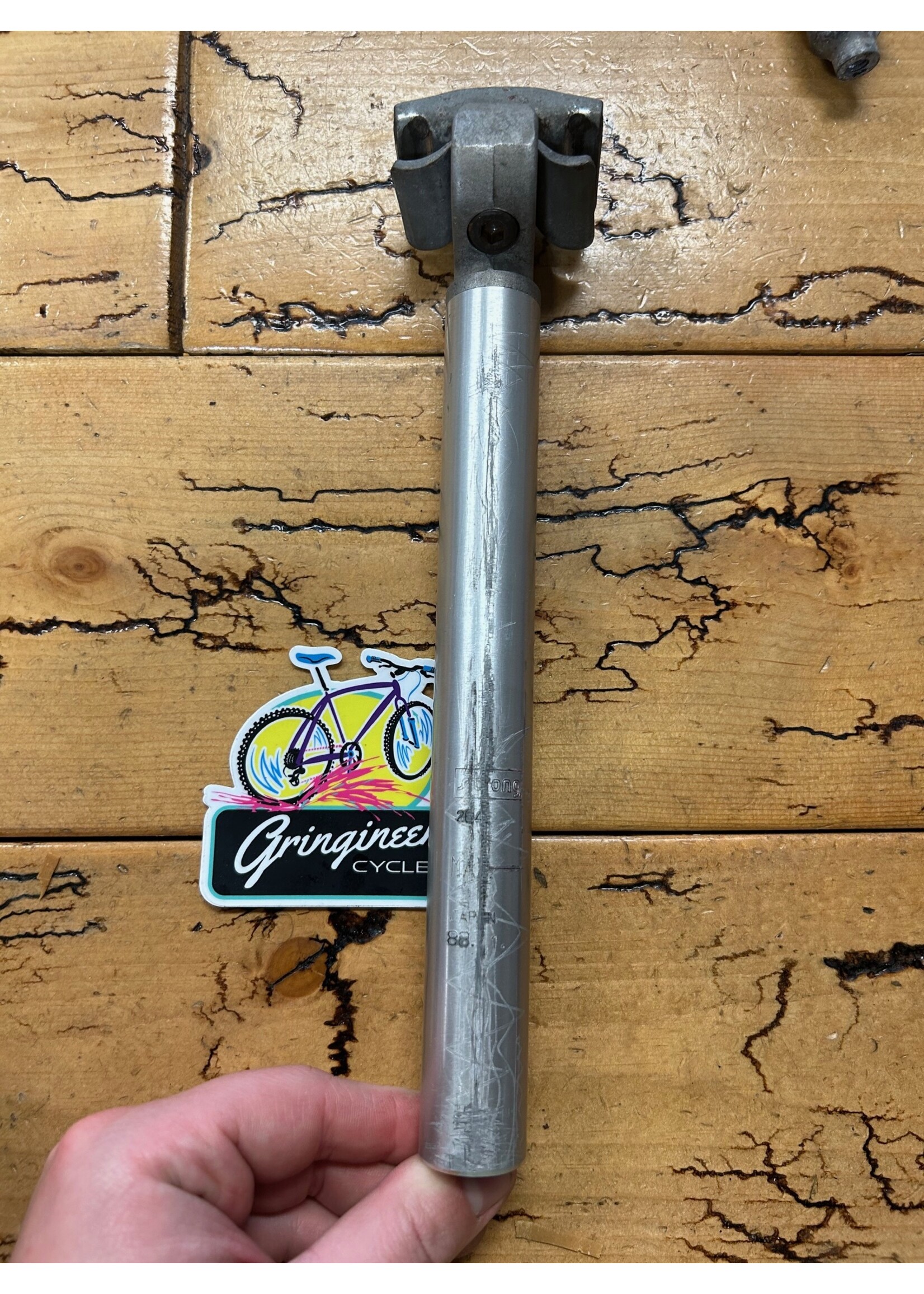 Strong Strong 26.4mm Seatpost