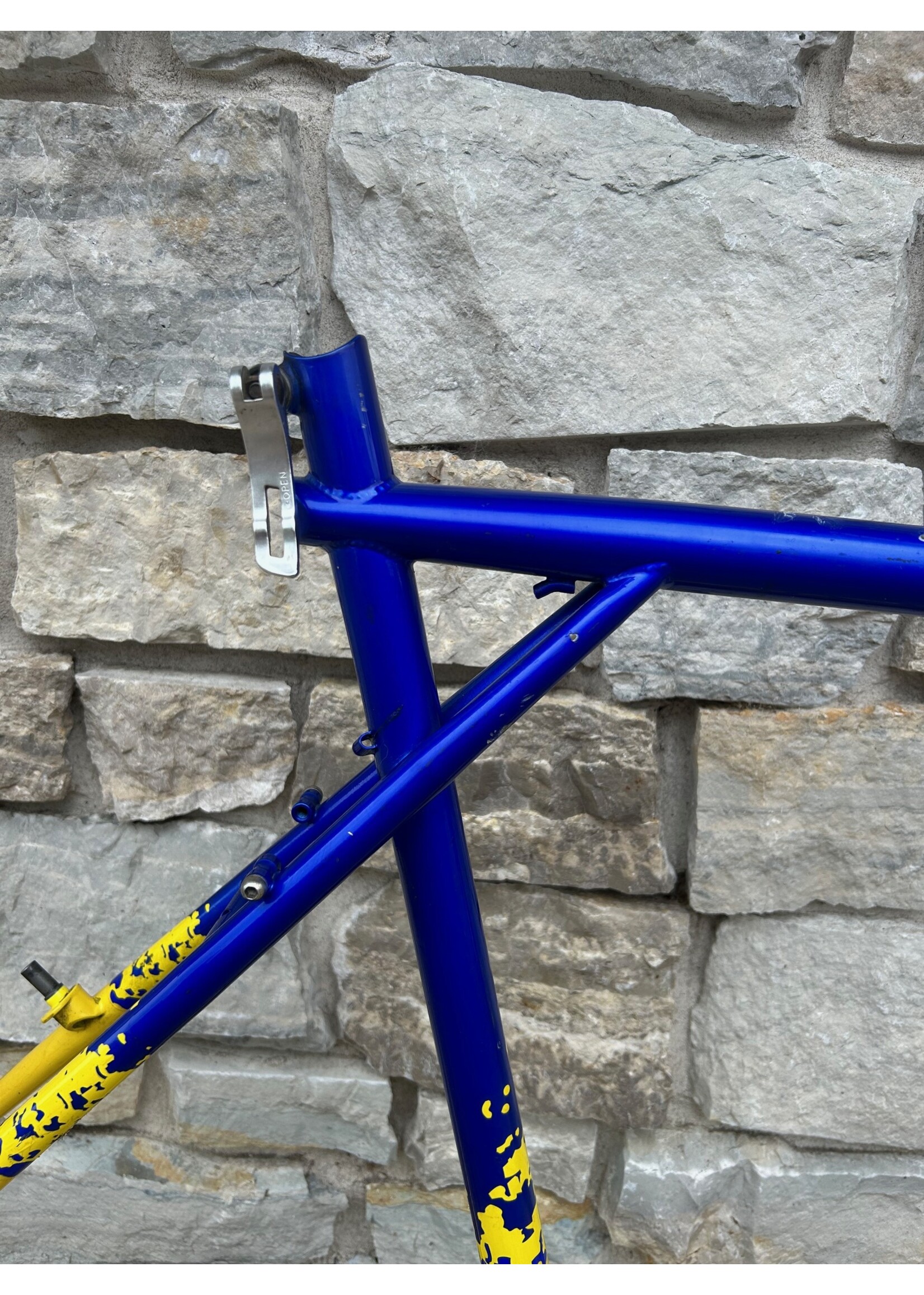 GT 1996 20" GT Timberline Team Scream Frameset