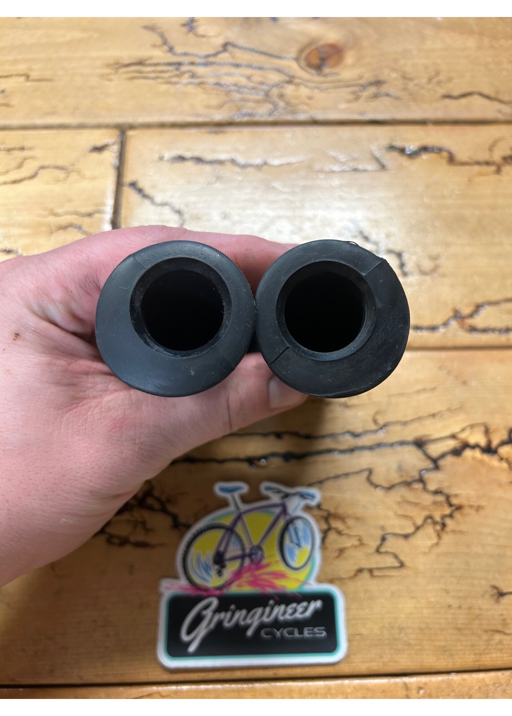 Tange Tange SK-120 Batwing Grips