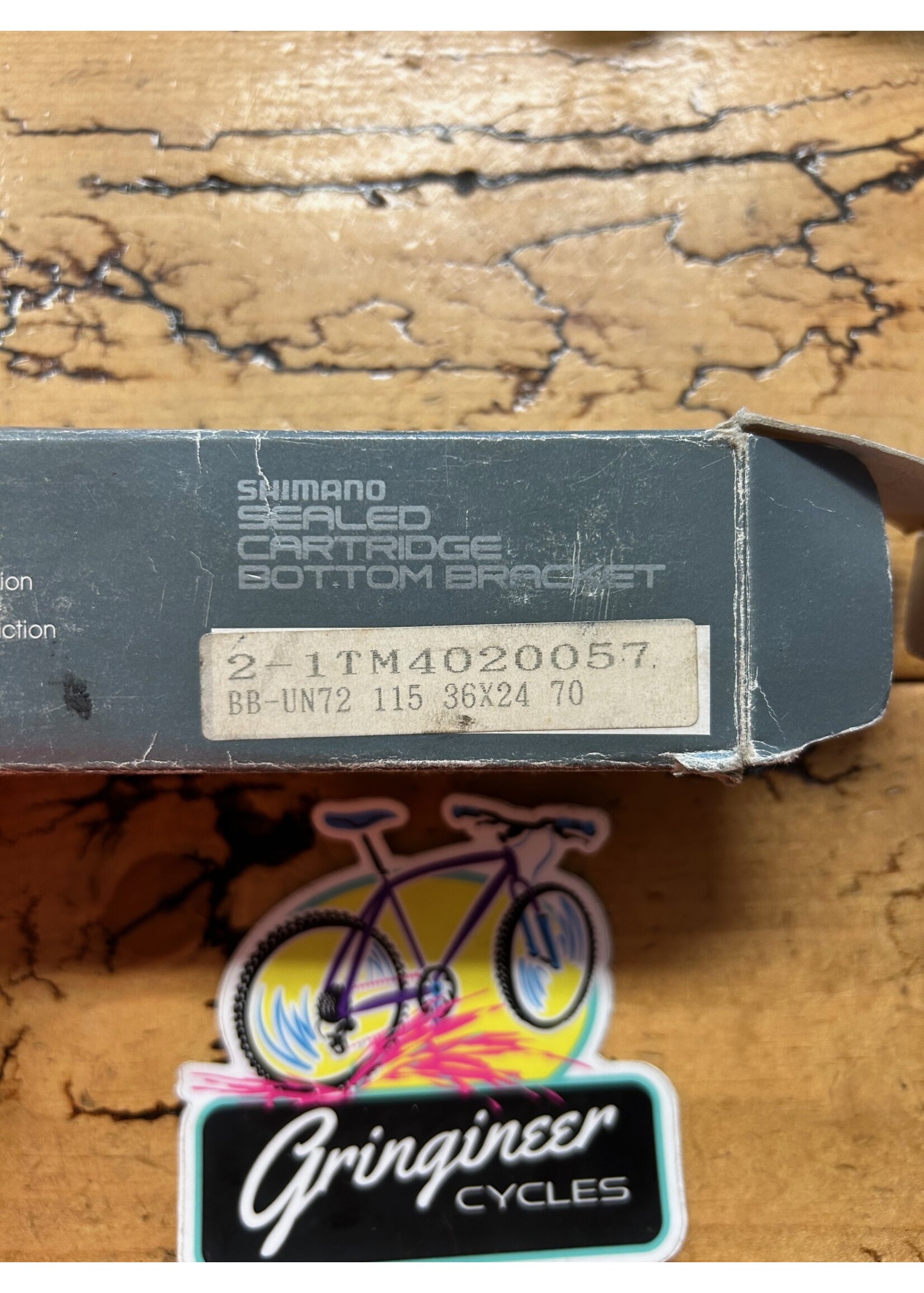 SHIMANO Shimano BB-UN72 70x115 36x24T Italian Threaded Bottom Bracket NOS