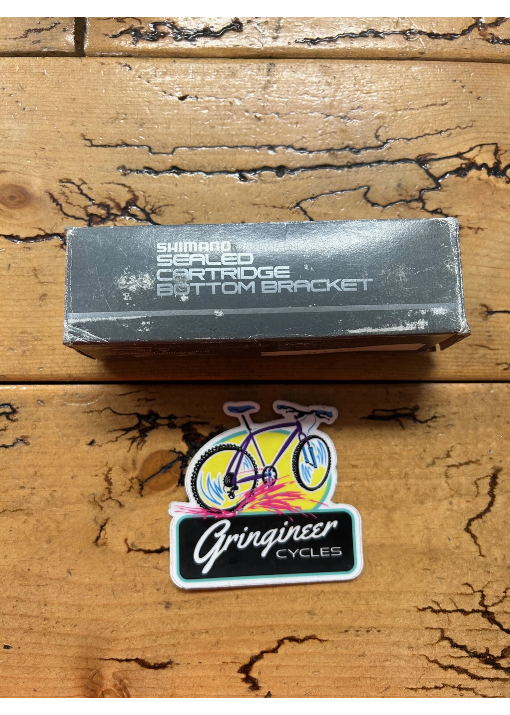 SHIMANO Shimano BB-UN71 70x107 36x24T Italian Threaded Bottom Bracket NOS