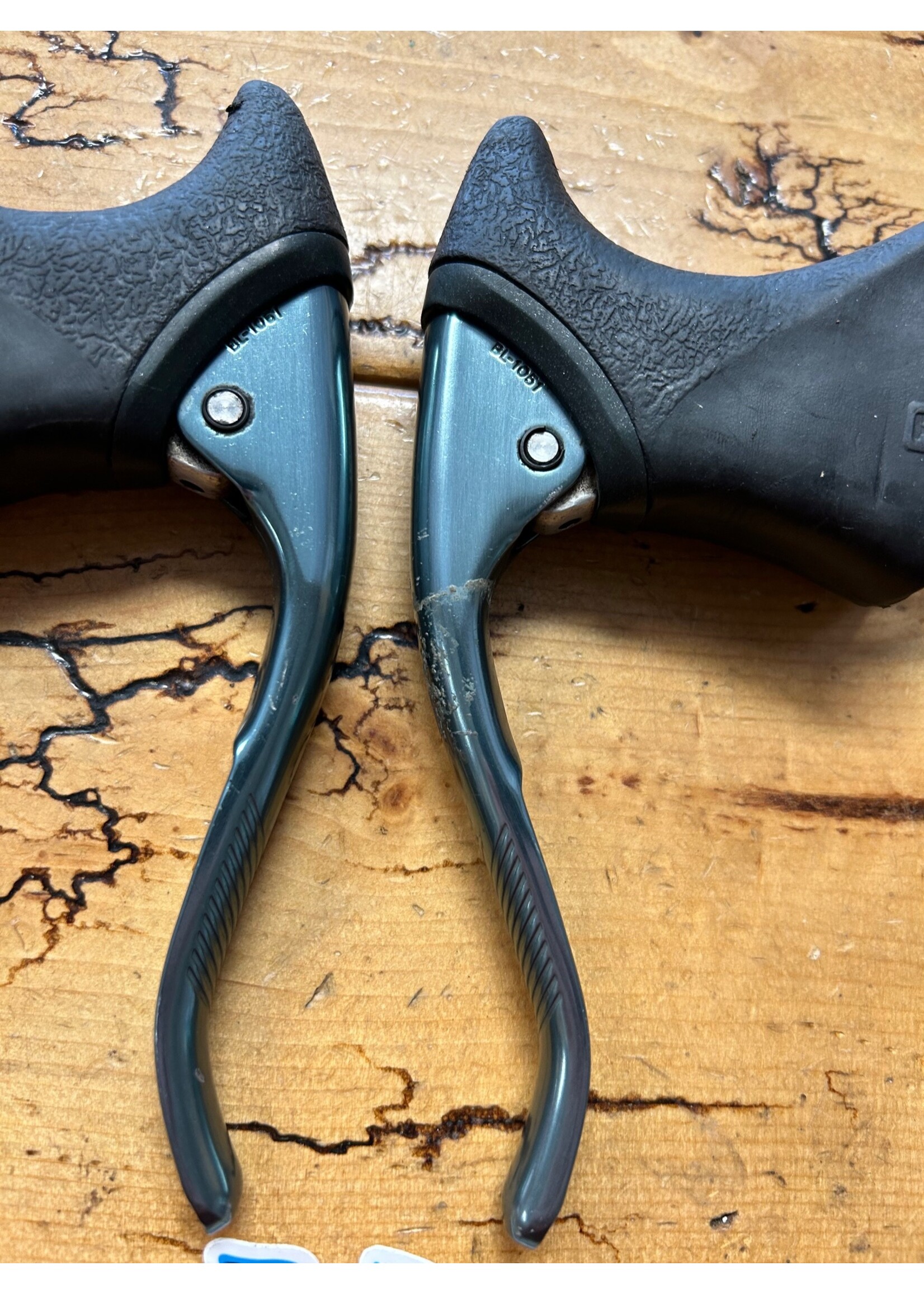 SHIMANO Shimano 105 BL-1051 Brake Levers