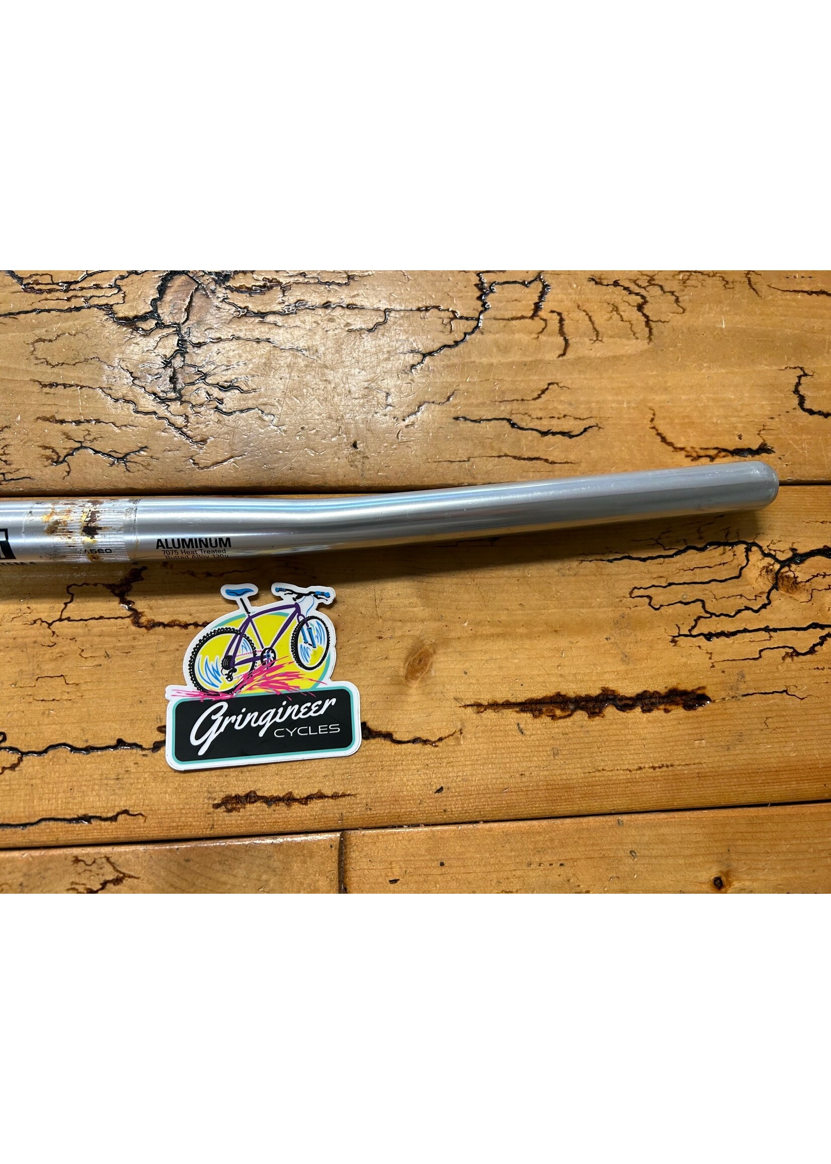 Trek Trek System 4 560mm 25.4mm Aluminum Handlebar