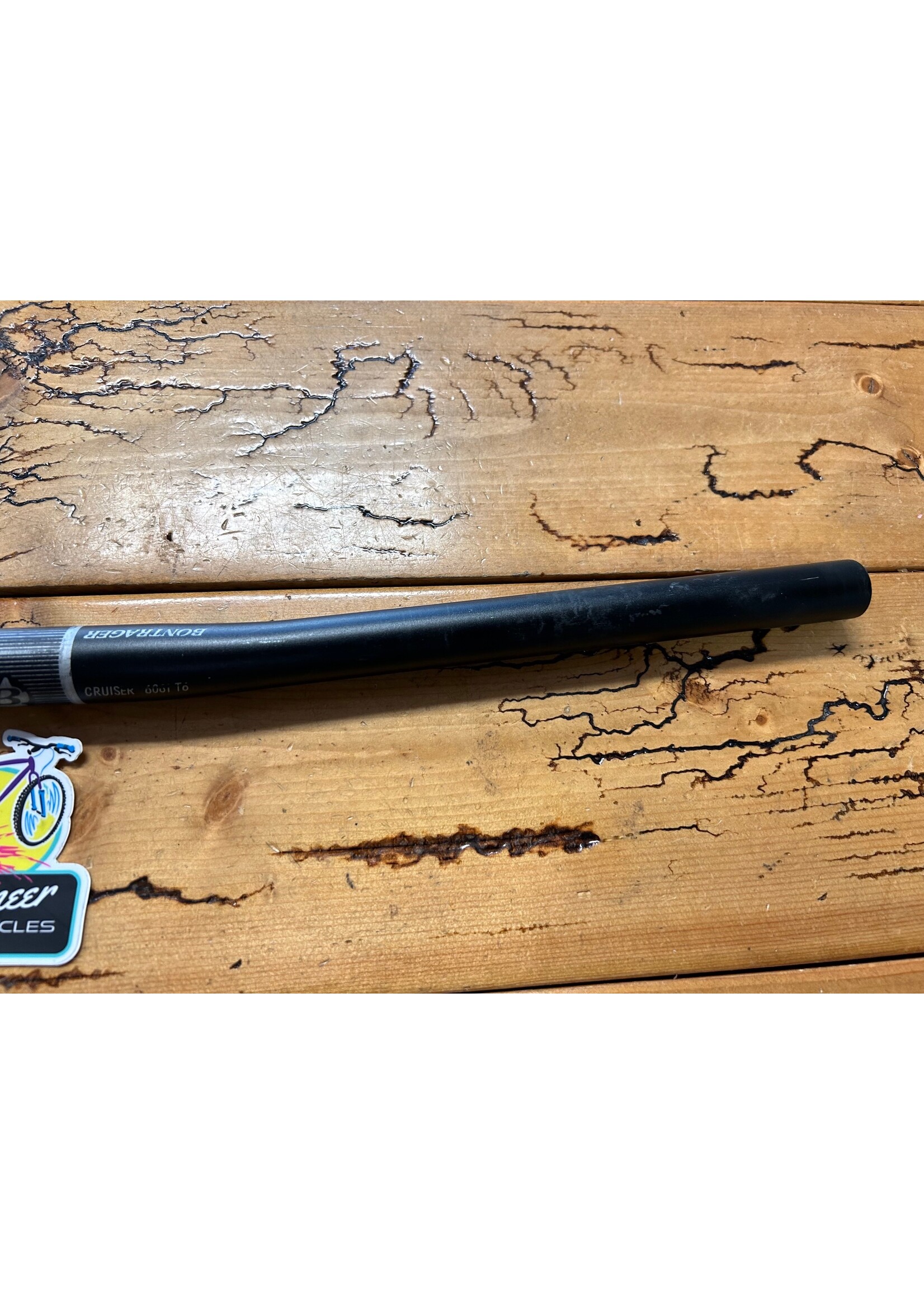 Bontrager Bontrager Cruiser 6061 T6 580mm 5 Degree Sweep 25.4mm Handlebar