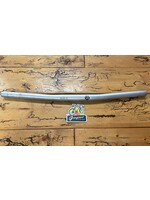 Bontrager Bontrager Race 5 Degree 560mm 25.4mm Silver Handlebar