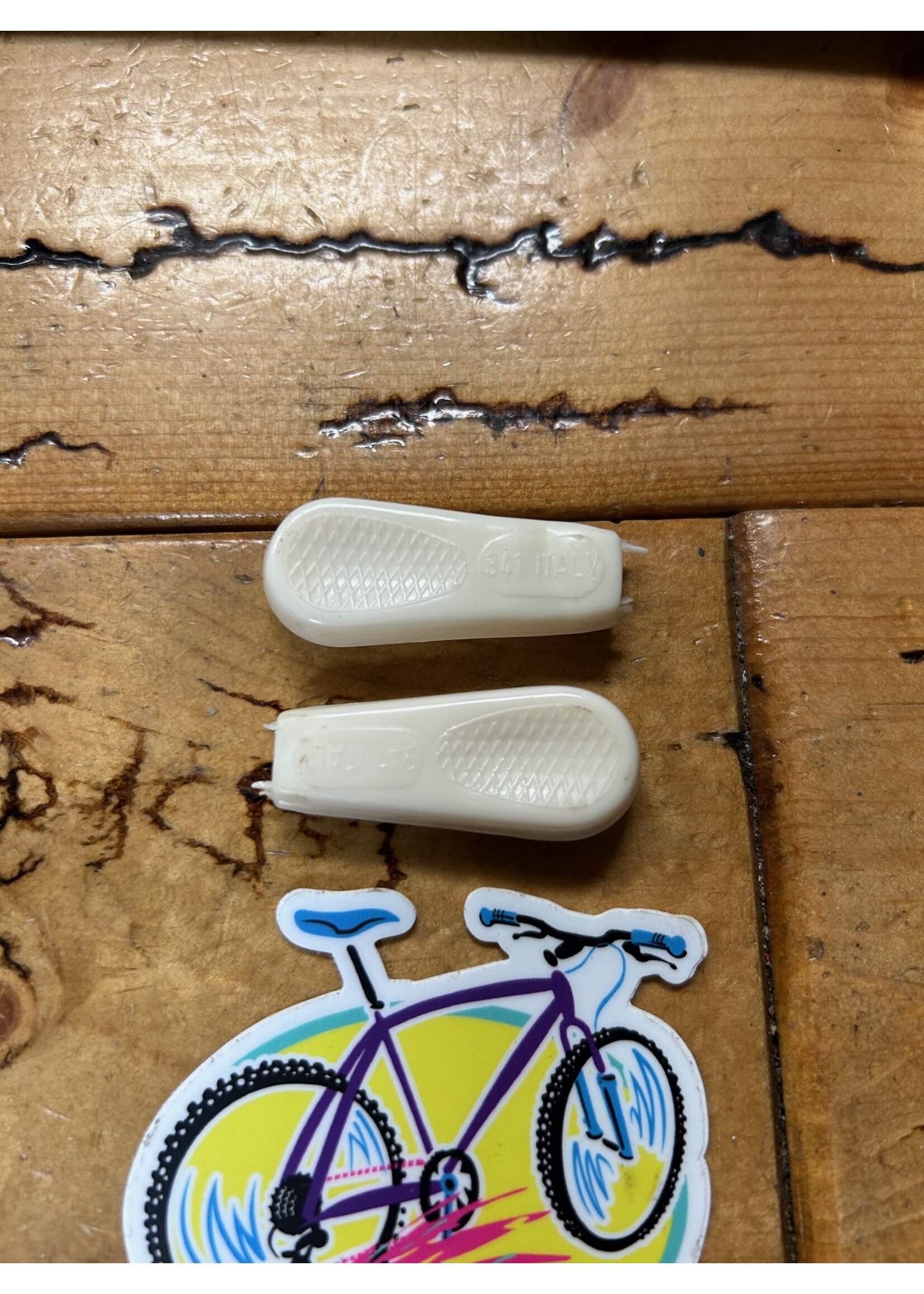 REG REG Shifter Boots Covers White