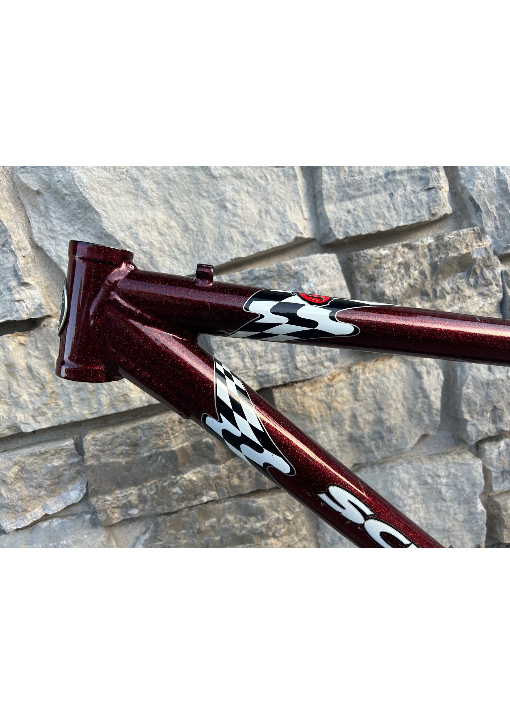 Schwinn 17" 1998 Schwinn Homegrown Red Bass Boat Frame