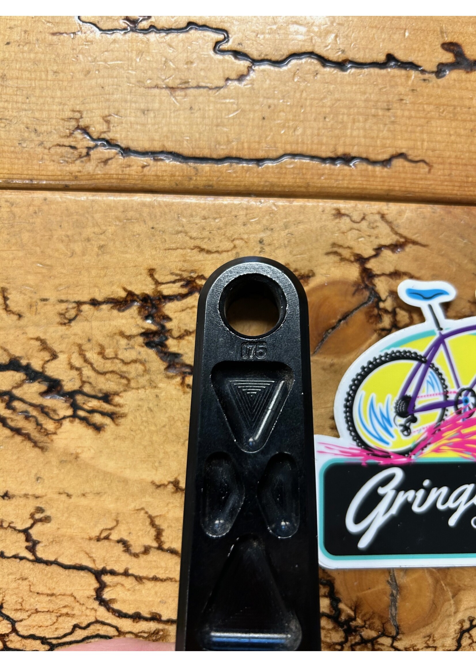 Ultimate Machine Works Ultimate Machine Works Black Anodized 175mm Right Crankarm