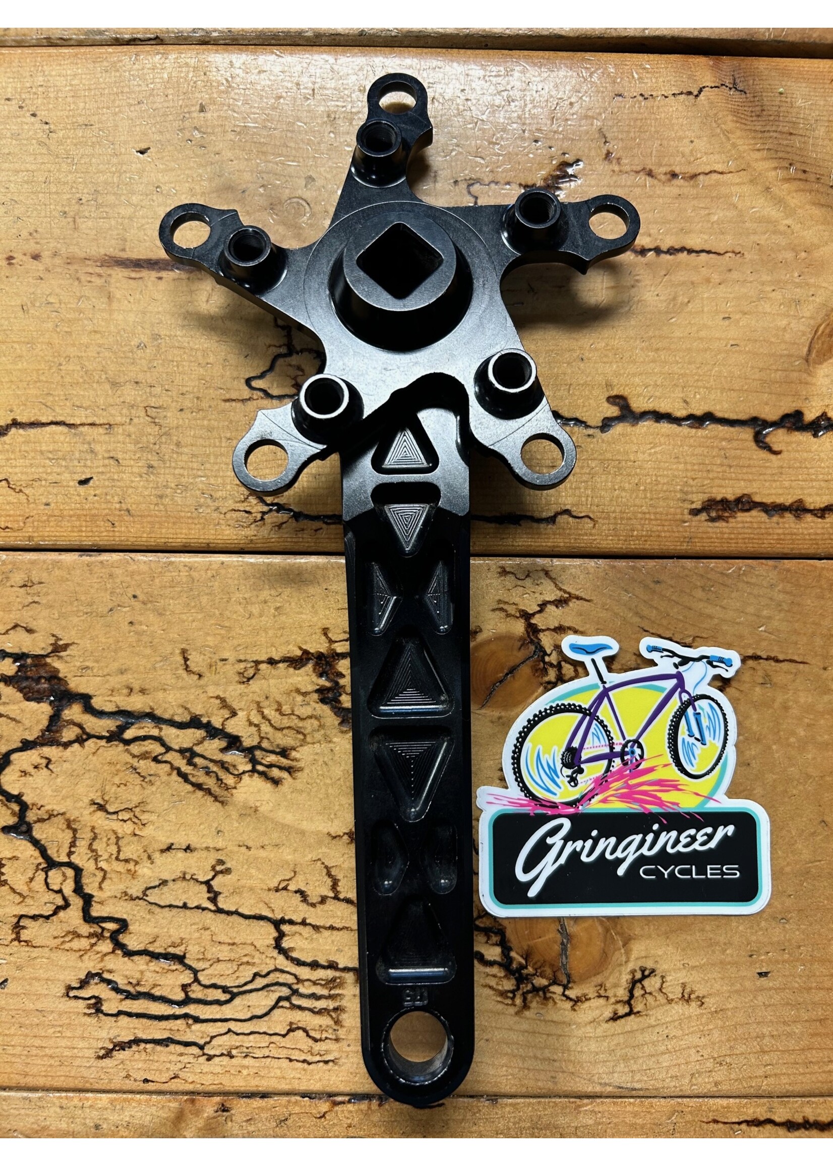 Ultimate Machine Works Ultimate Machine Works Black Anodized 175mm Right Crankarm