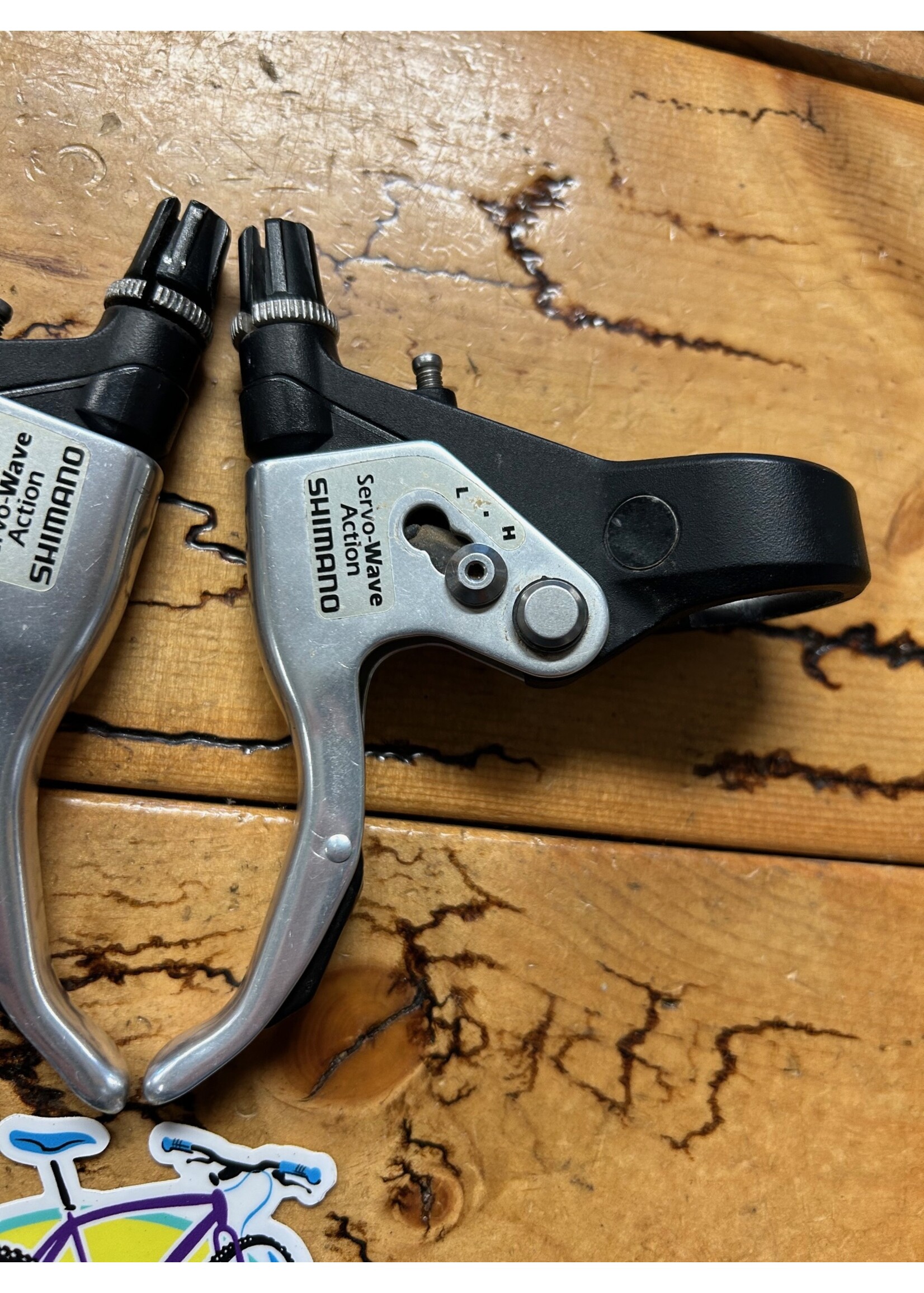 SHIMANO Shimano BL-M600 Servo Wave Brake Levers