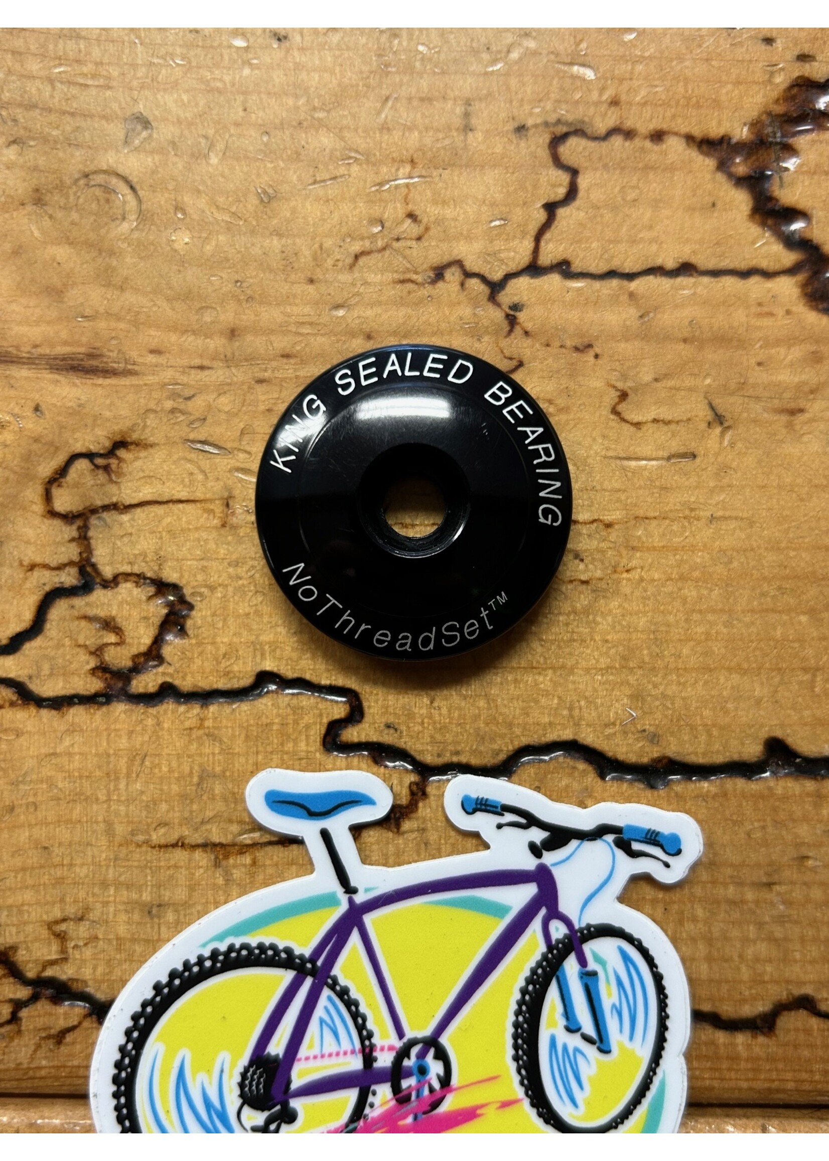 Chris King Chris King Black 1 Inch Top Cap