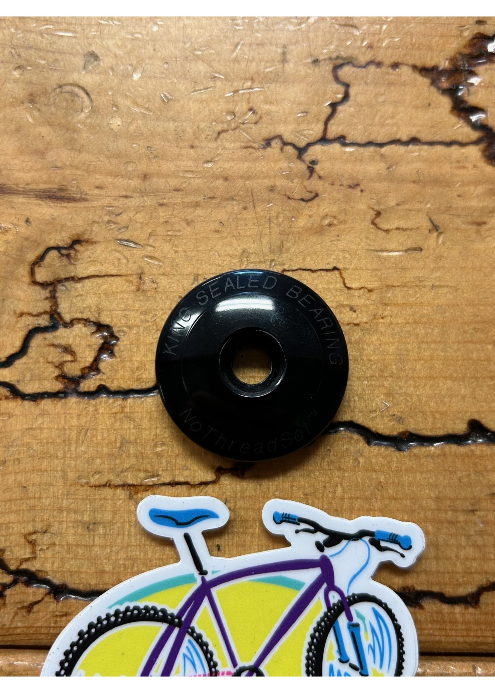 Chris King Chris King Black Sotto Voce 1 1/8 Inch Top Cap