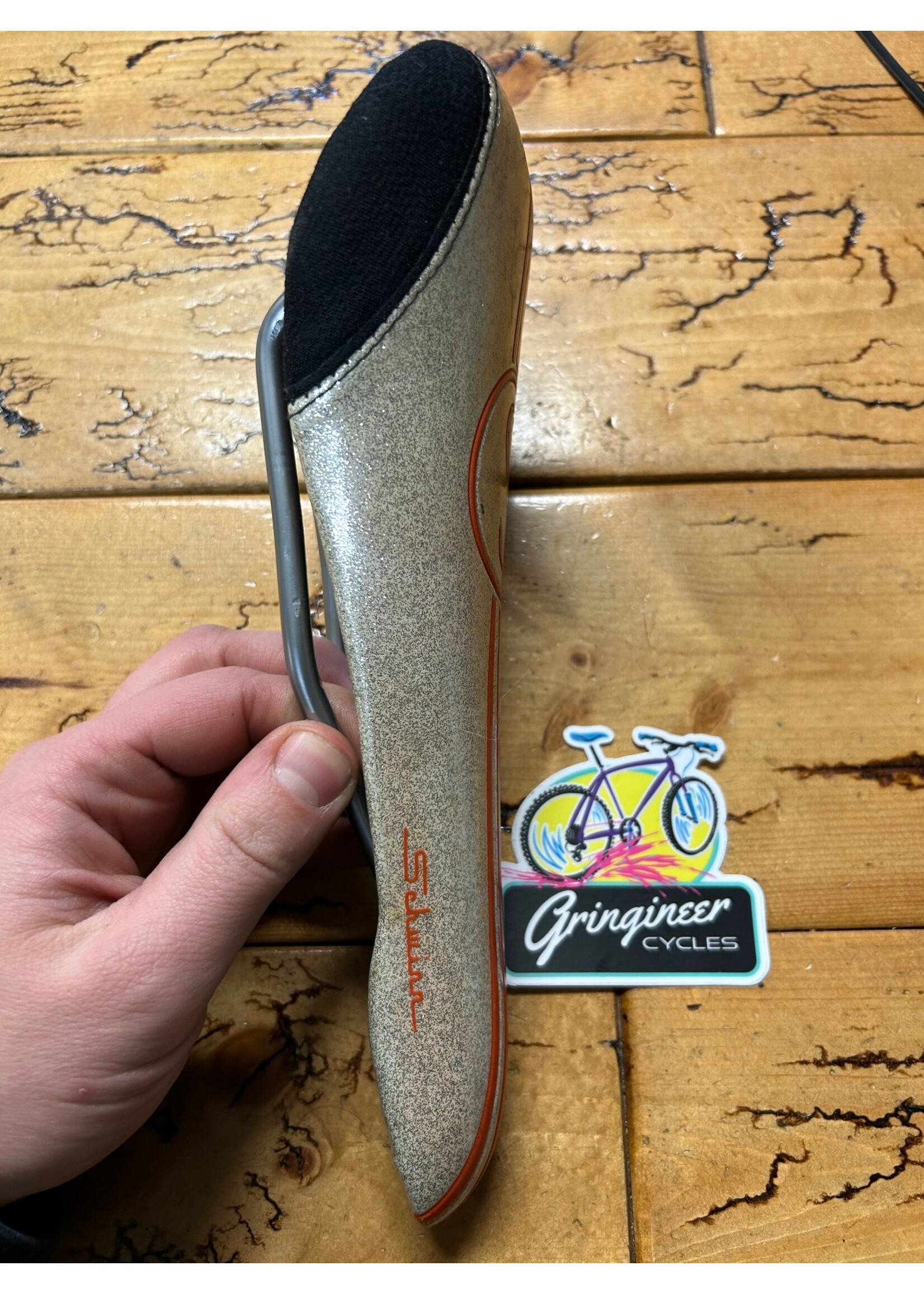 Schwinn Schwinn Stinger Orange Gold Velo VL-229 Saddle