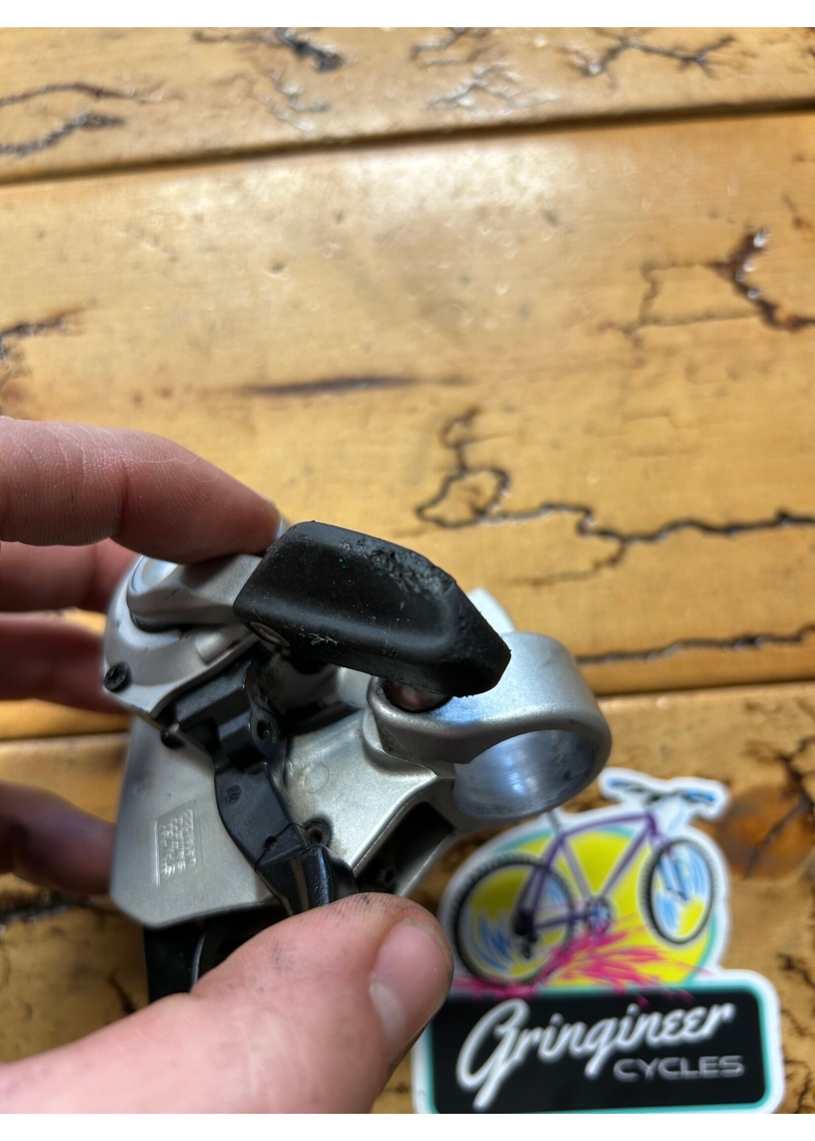 SHIMANO Shimano Deore XT ST-M750 9 Speed Right Shifter and Brake Lever